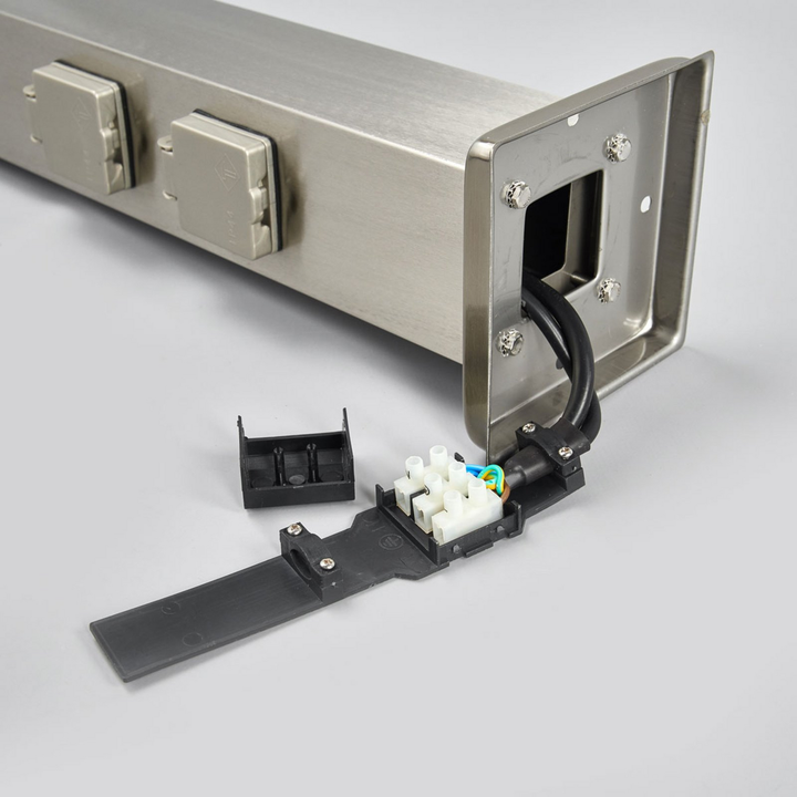 G & L Handels GmbH LED-Wegeleuchte Sockelleuchte Leuchte zwei Steckdosen Sensor