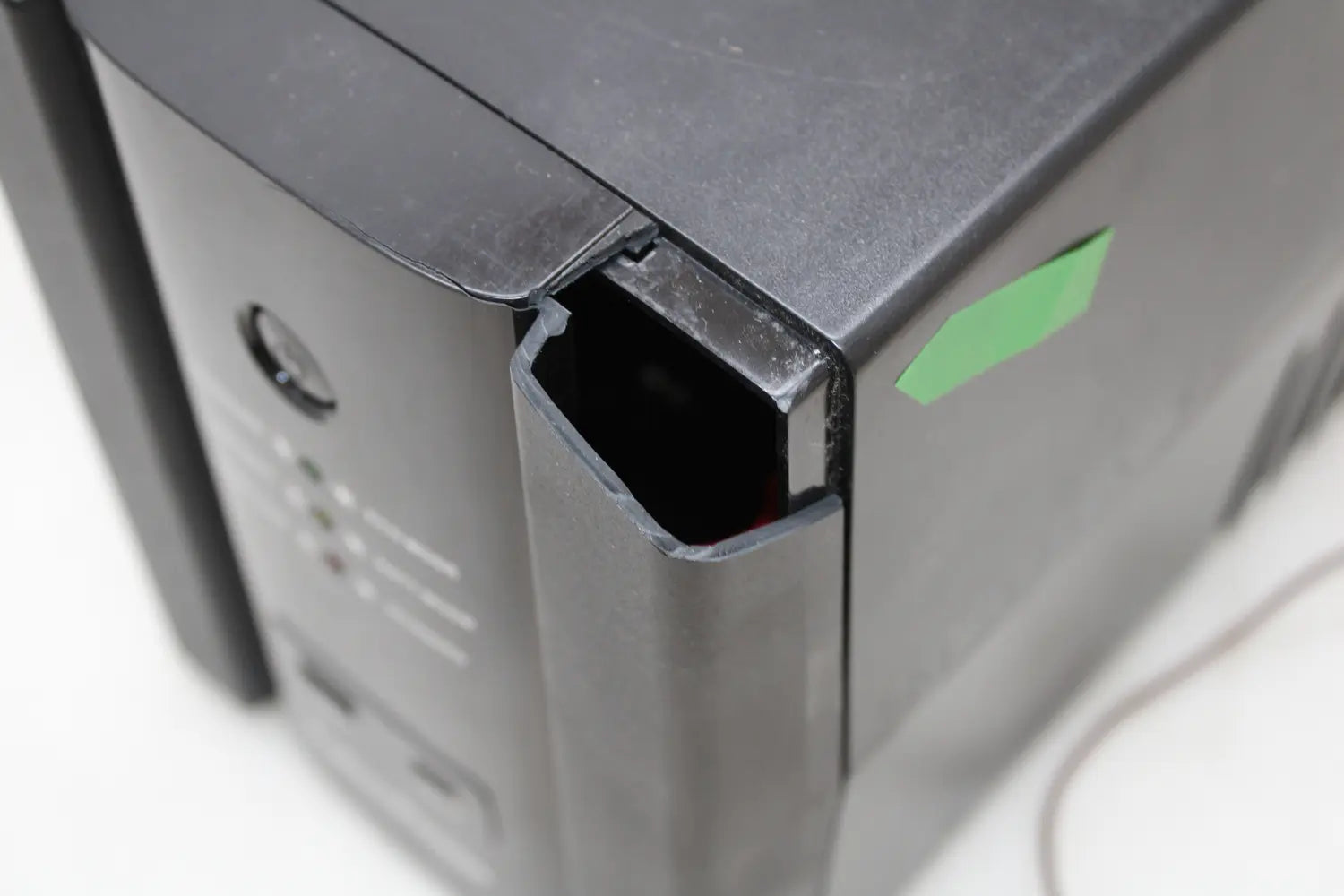 C-Ware Cyber Power Ut2200 Eg Usv Notstromversorgung 2200 Va Batterie Backup Siehe Text - 4711027790947