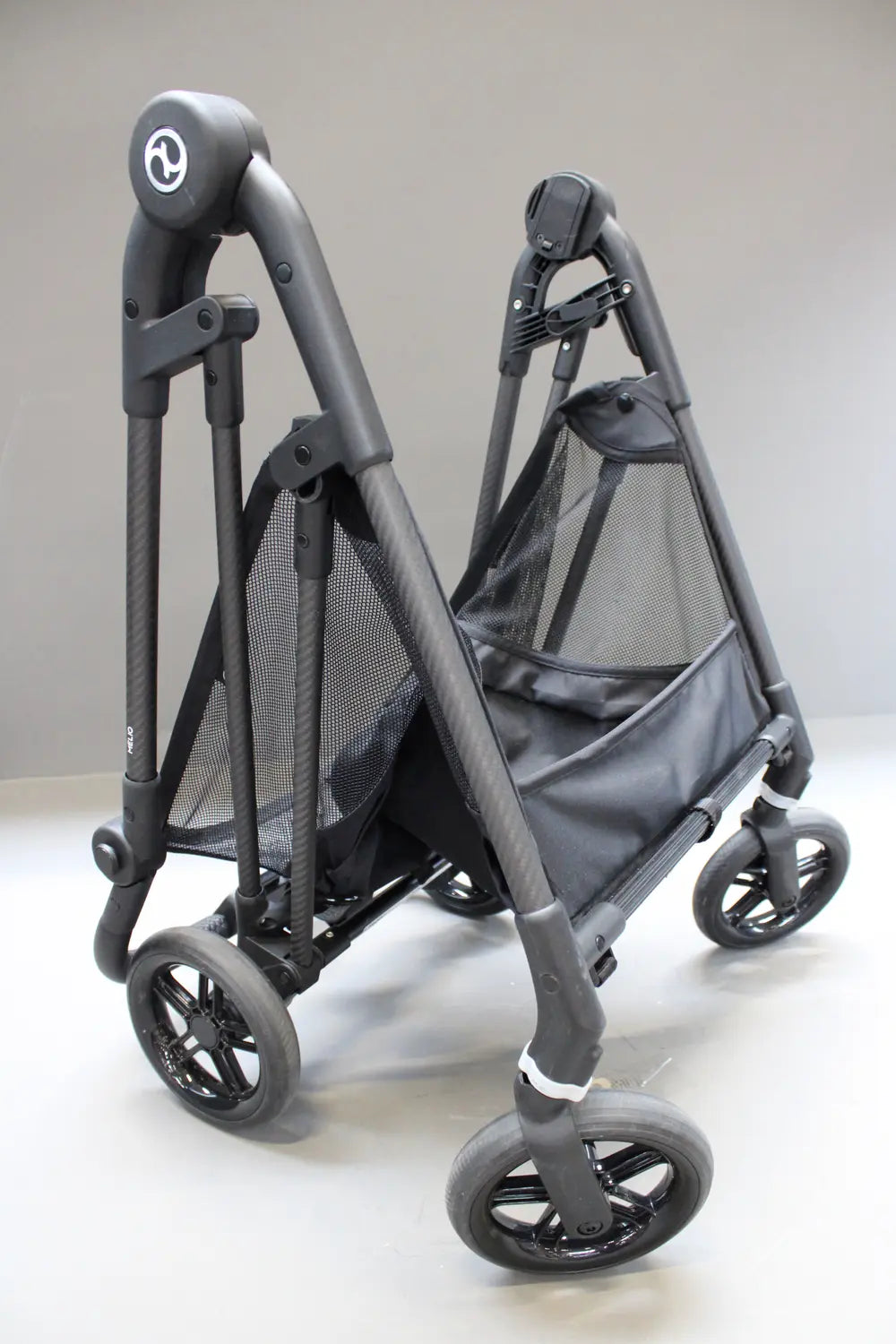 B-Ware Cybex Sportwagen Kinderwagen Melio 3 Carbon Magic Black Schwarz Siehe Text/Foto - 4063846449606