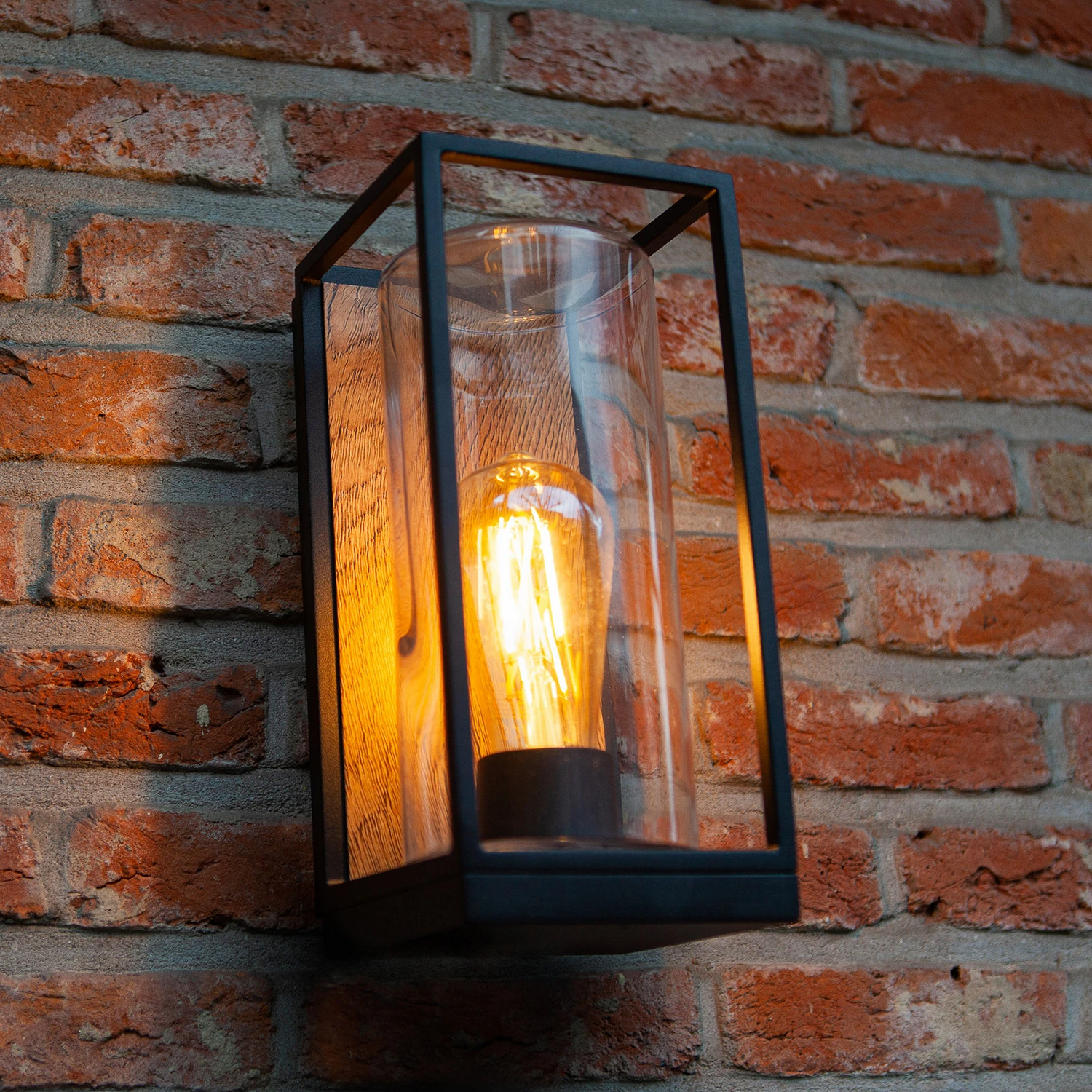 B-Ware Lutec Außenwandleuchte Flair Wandleuchte Wandlampe E27 Schirm Zentral Holzoptik