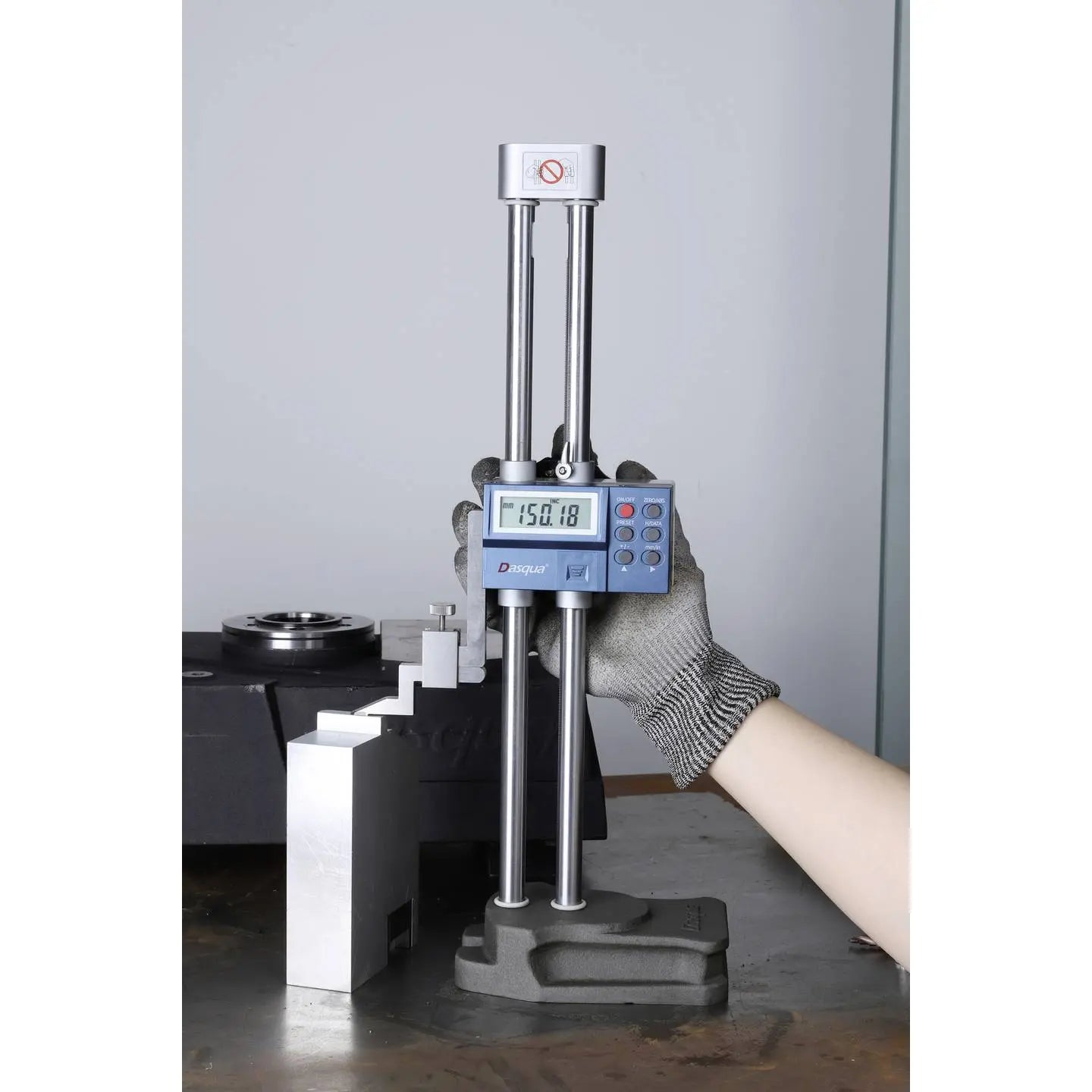 B-Ware Dasqua Höhenmessgerät Messuhr Doppelbalken Digital Industrie Lcd Display 600233 - 4064161307602