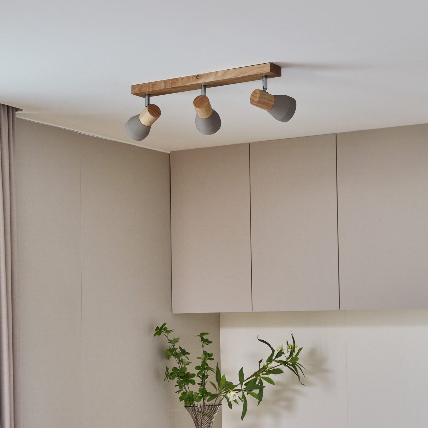 B-Ware Lindby Strahler Deckenleuchte Spot Filiz Holz Beton Wohnraumbeleuchtung Skandina
