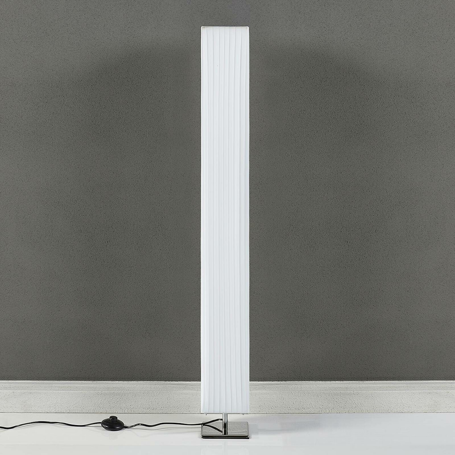 Lindby Weiße Stoff Stehlampe Janno Wohnzimmerleuchte Standleuchte Dekolampe E27 B-Ware - 12753289578567