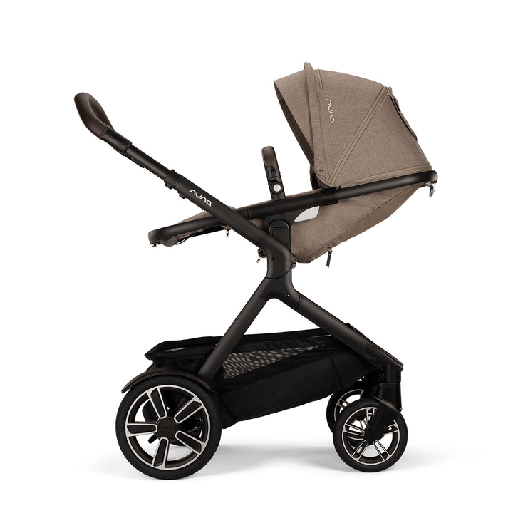Nuna Demi Next Kinderwagen Sportwagen Reisebuggy Magnetischer Verschluss Cedar B-Ware