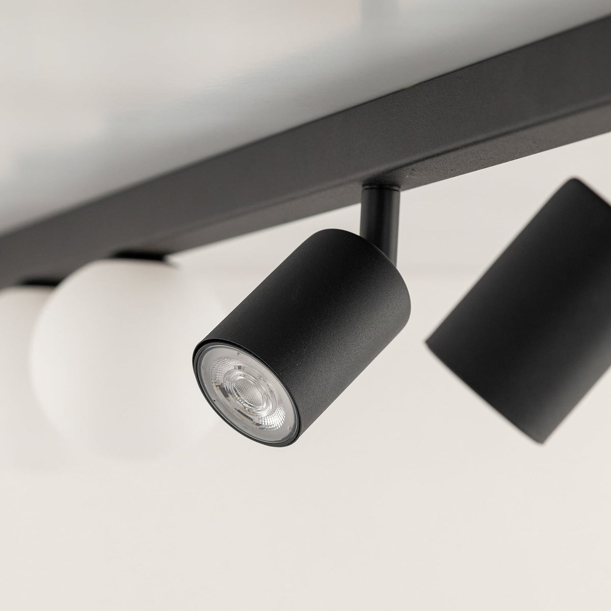 Deckenleuchte Lampe Vox Glas Schwarz Wohnzimmer Esszimmer Küche Flur 6-flamm824 - 5906135100033