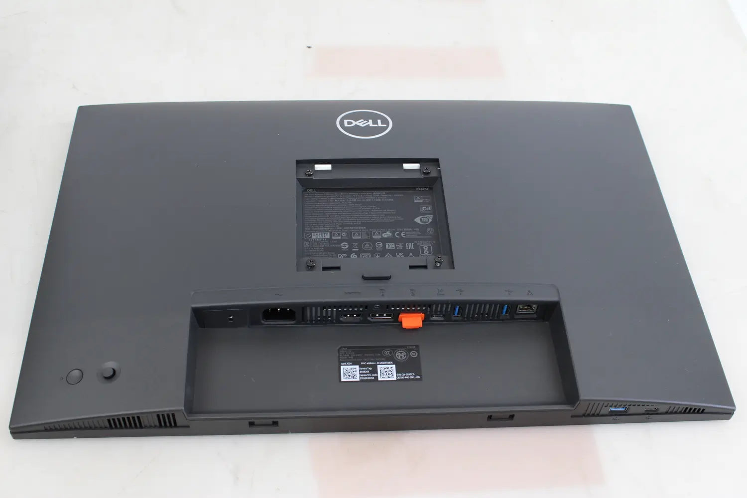 B-Ware Dell 24 Zoll Monitor Bildschirm P2425 E Professional Display Siehe Text/Foto - 5397184821688