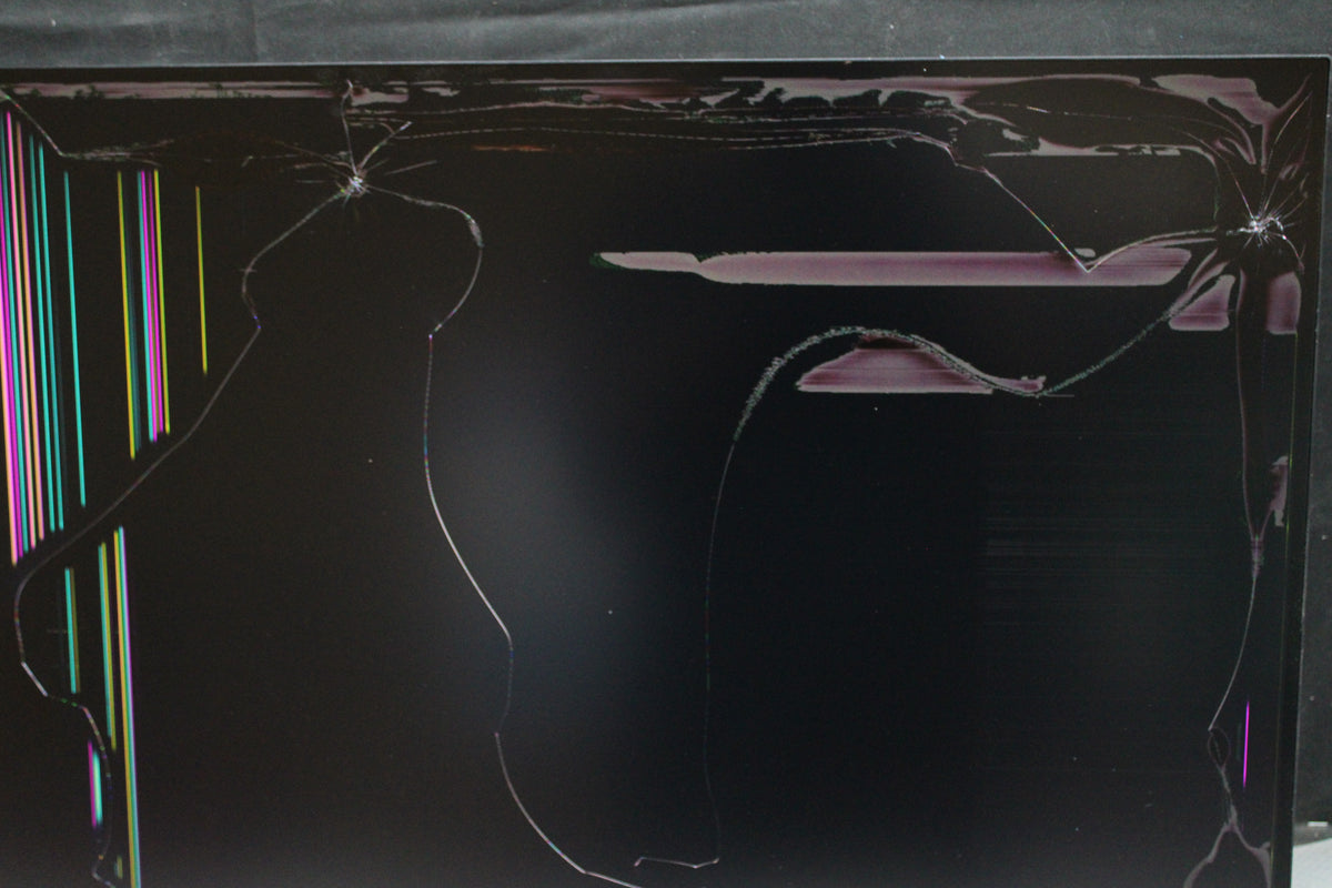 Dell P3223DE Monitor Bildschirm WQHD IPS Display 32 Zoll DEFEKTWARE - 5397184656815