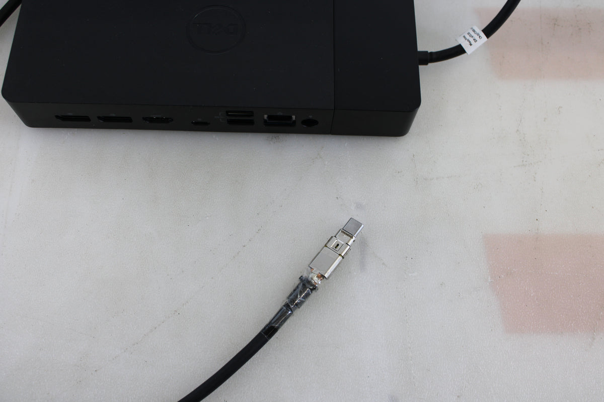 DELL-WD19S180W Notebook Dockingstation Dell Latitude Precision SIEHE TEXT/FOTO - 5397184513989
