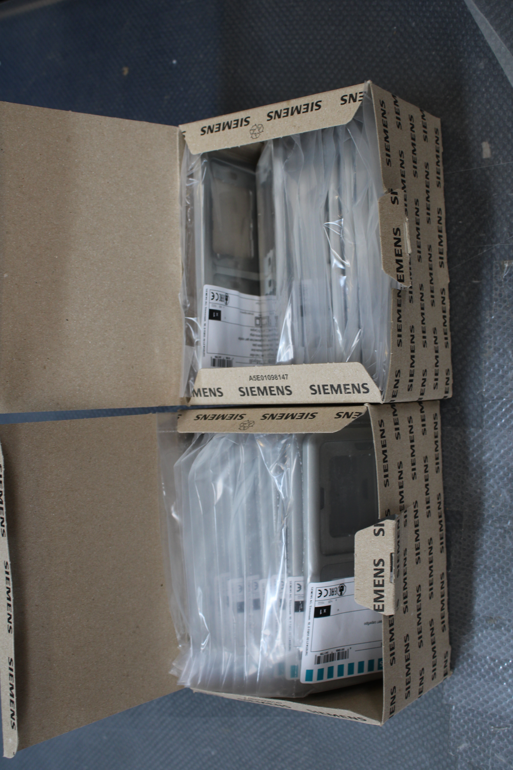 B-Ware Siemens Schalterprogramm 2fach Rahmen Abdeckung Delta Silber 5 Tg1772 20 Stück - 4001869041759