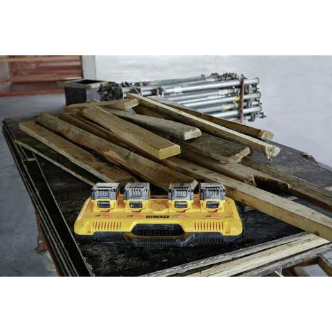Dewalt Akku Vierfach System Schnelladegerät Ladegerät Akku Powerbank Bis Zu 8 A B-Ware - 5035048706749
