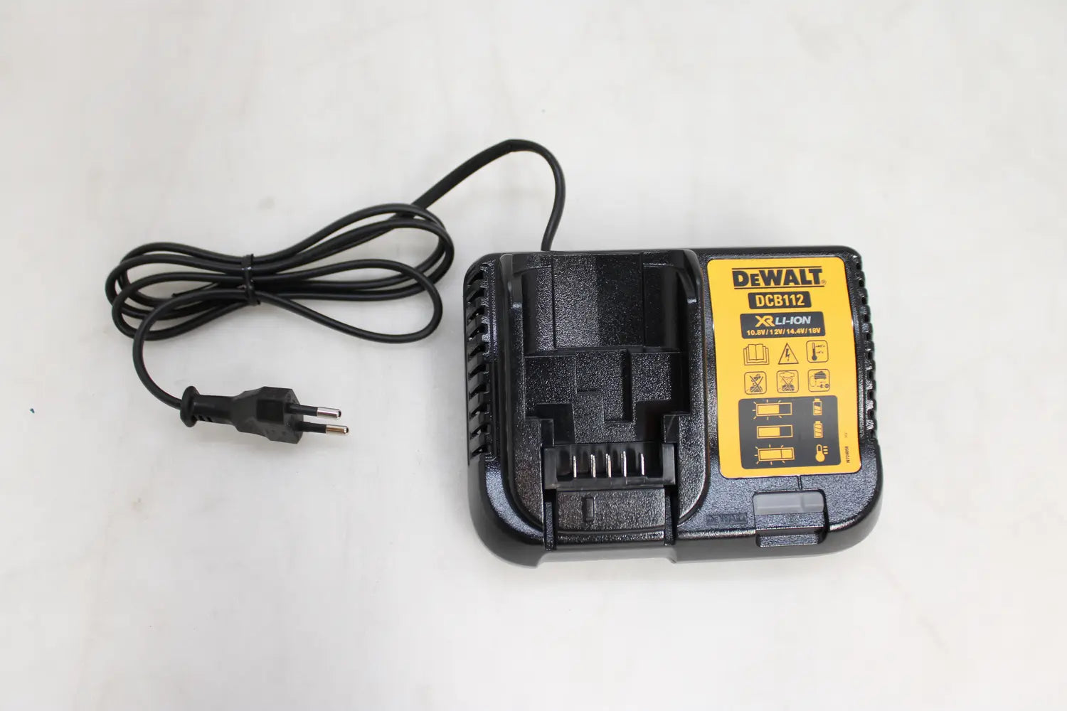 B-Ware De Walt Ladegerät Akkulader Xr Li Ion Akku Dcb 112 Für 10.8 14.4 18 V Batterien - 5035048493120