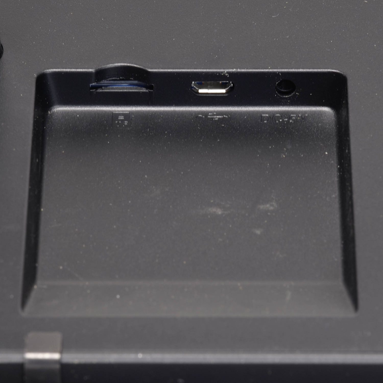 B-Ware Denver Pff 1042 Darkwood Digitaler Wi Fi Bilderrahmen 25.7cm 10.1 Zoll Fotorah76 - 5706751070310