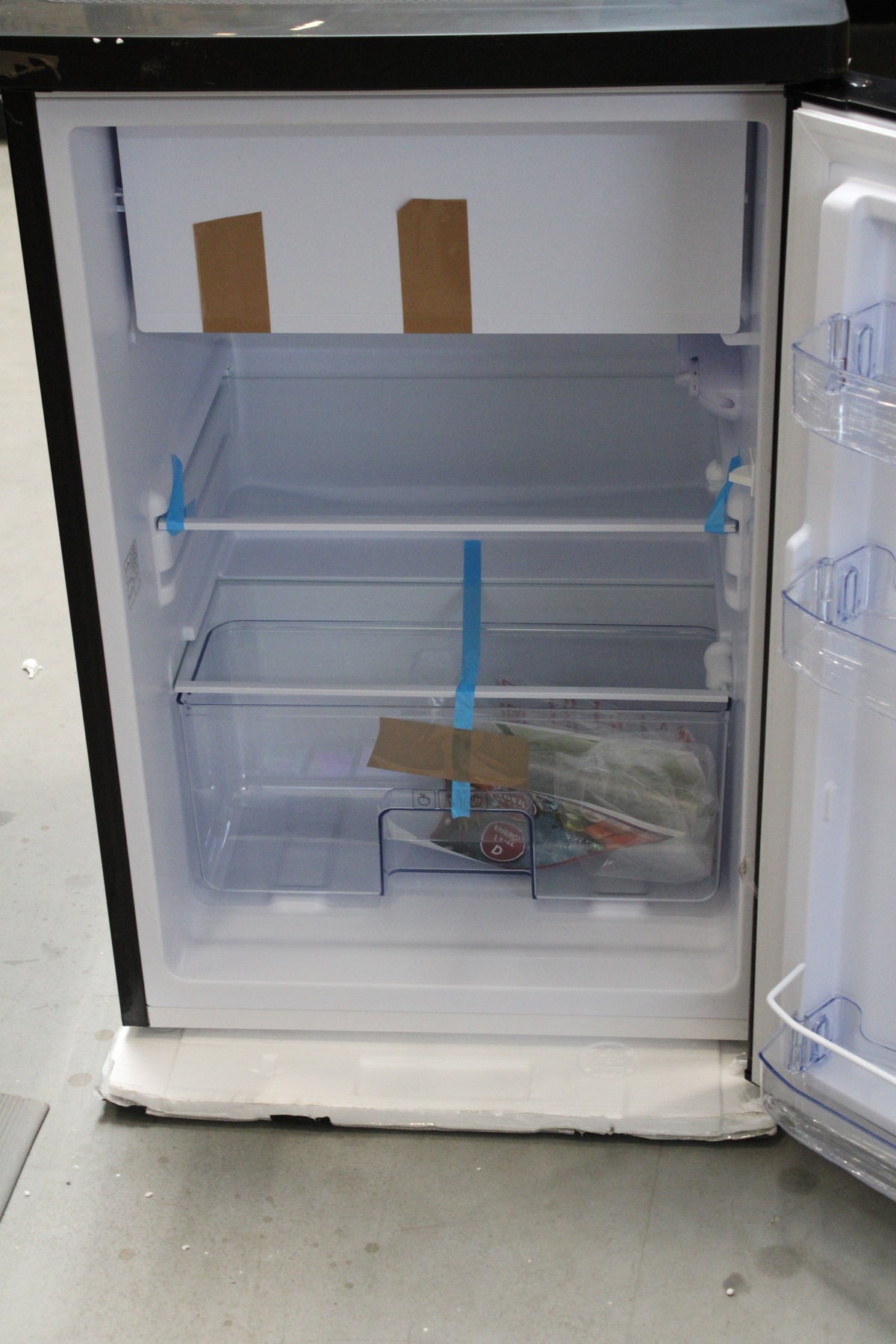 DOMO DO91124 Kühlschrank Kühlgerät Minibar 108l Standgerät SIEHE TEXT/FOTO118 - 5411397157607