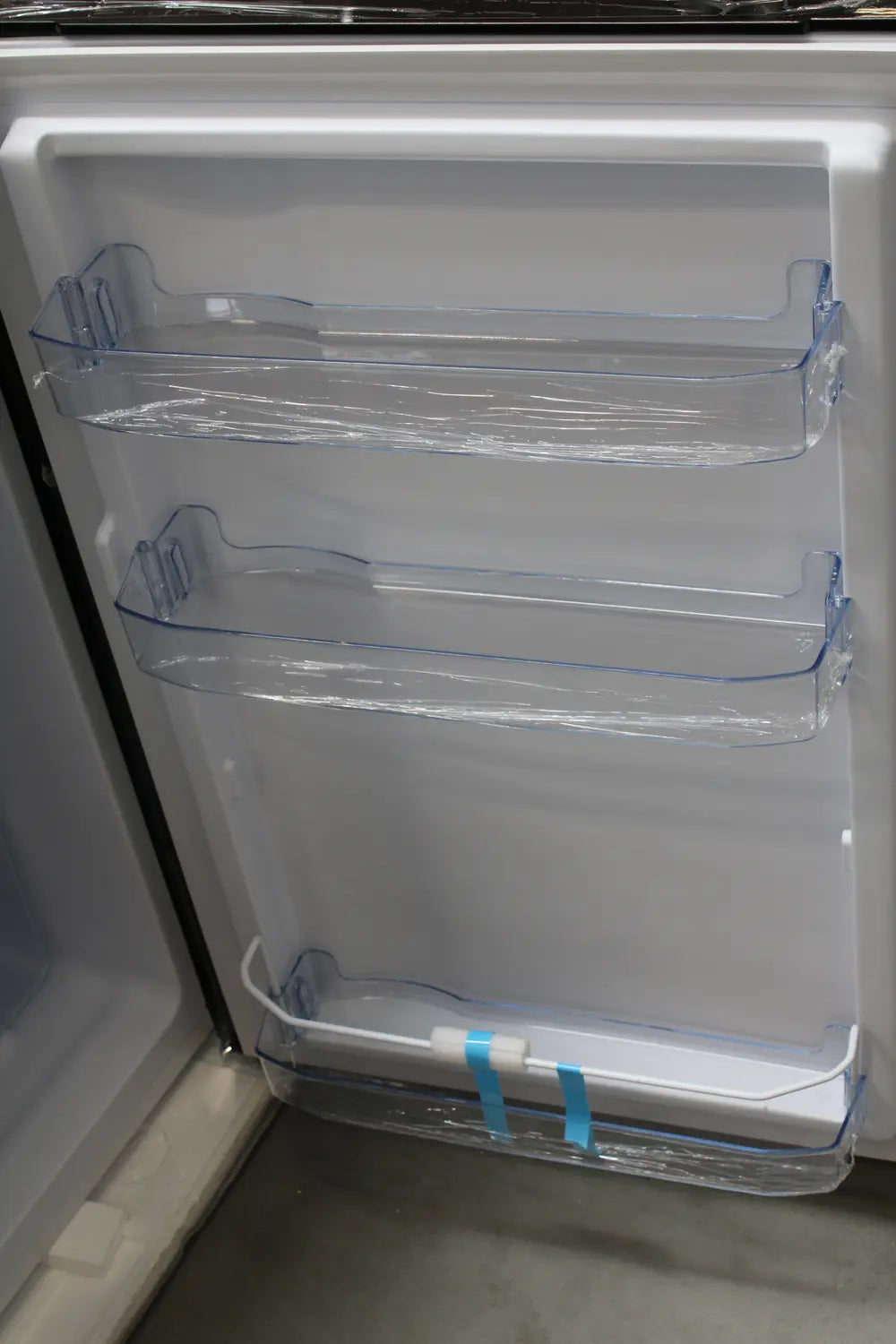 C-Ware Domo Do91124 Kühlschrank Kühlgerät Minibar Standgerät Schwarz Siehe Text/Foto - 5411397157607