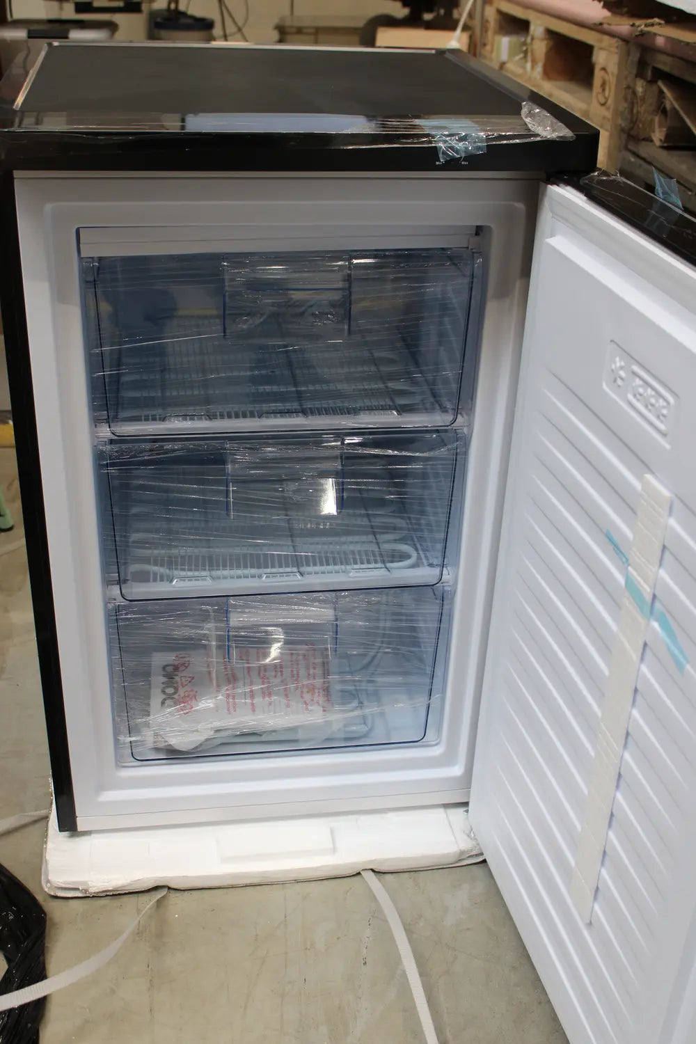C-Ware Domo Do91132 F Tisch Gefrierschrank Mini Freezer Matt 80 L Siehe Text/Foto - 5411397148414