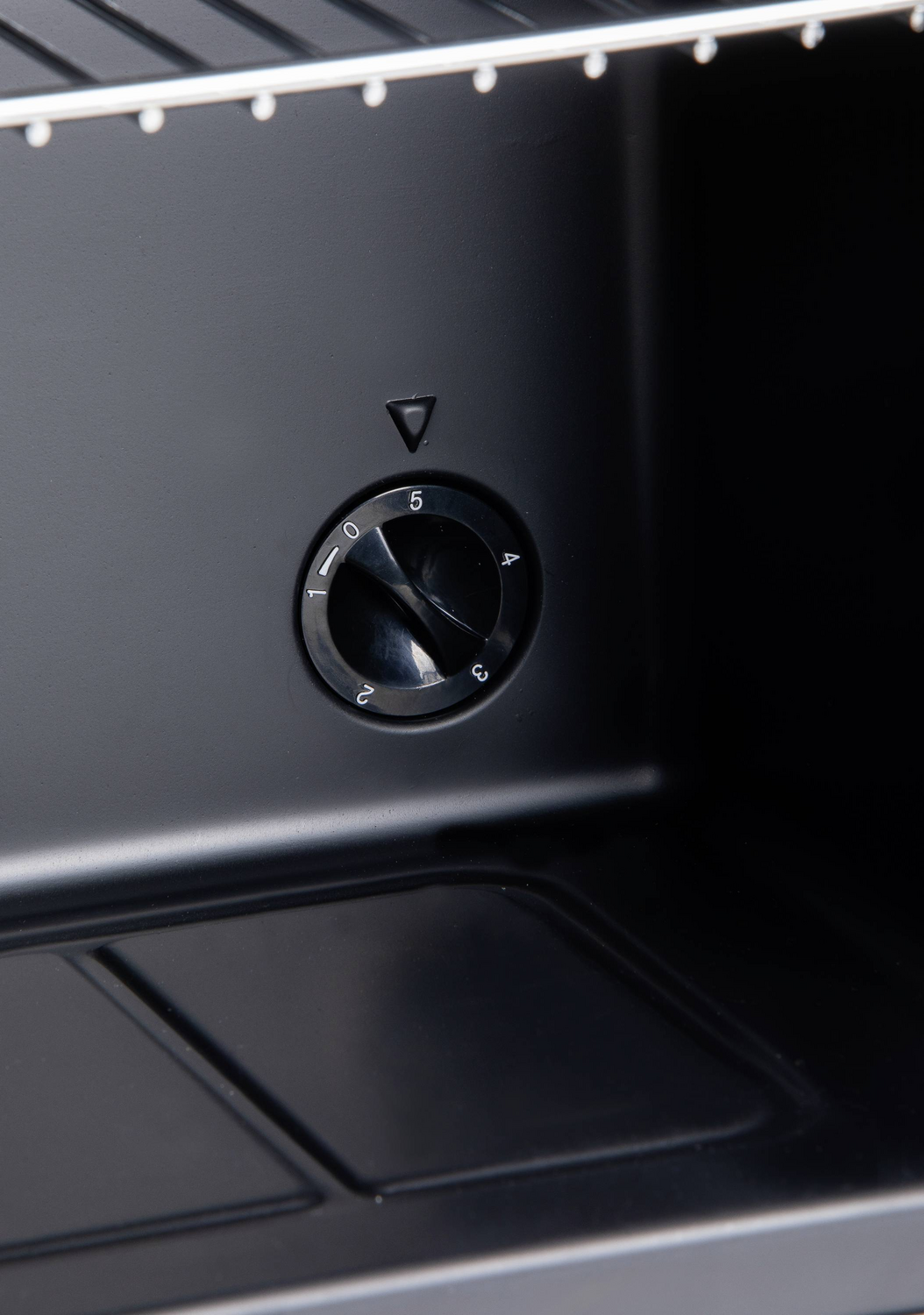 B-Ware Domo Bar Kühlschrank Party Kühler Glastür Schwarz Do91609 Bk 60 L Energieklasse D - 5411397165923