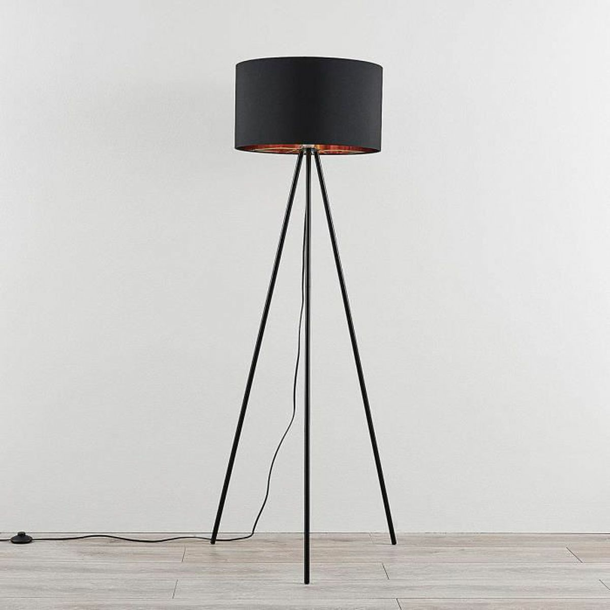 B-Ware Lampenwelt Dreibeinige Textil Stehleuchte Folke Stehlampe Lampe Leuchte Schwarz - 4251096550573