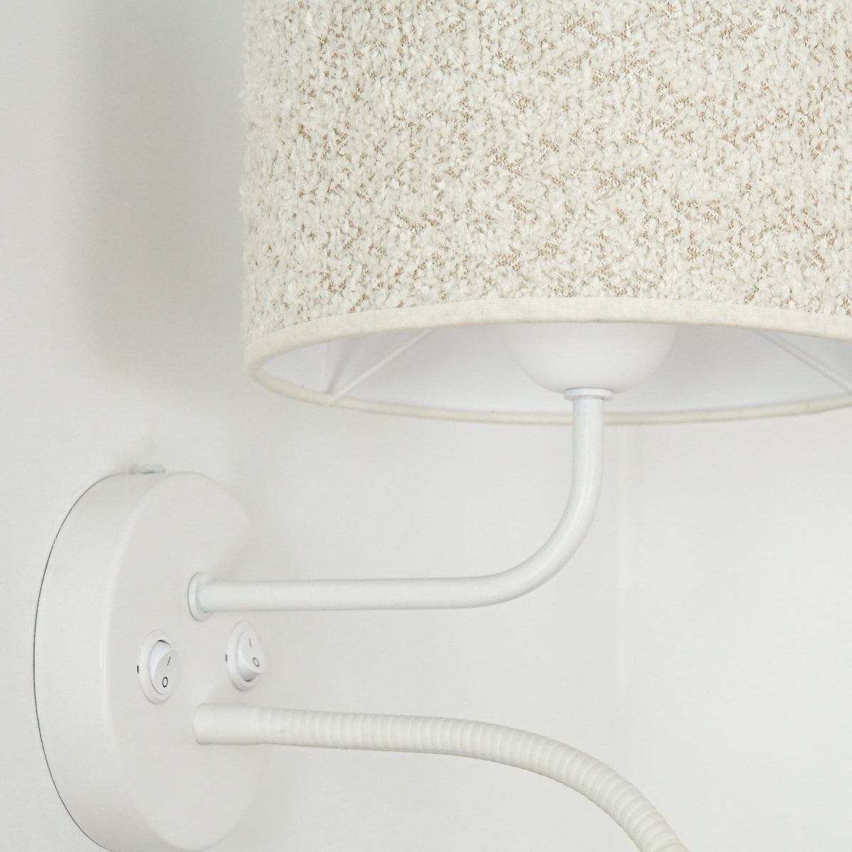 Duolla Wandleuchte Wandlampe Roller Bouclé Leselicht Textil Metall weiß creme - 5905317606646