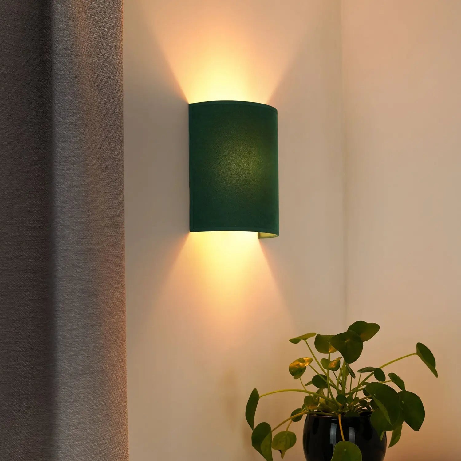 B-Ware Duolla Wandleuchte Wandlampe Semi Circle Samt Dunkelgrün E27 - 5905317606813