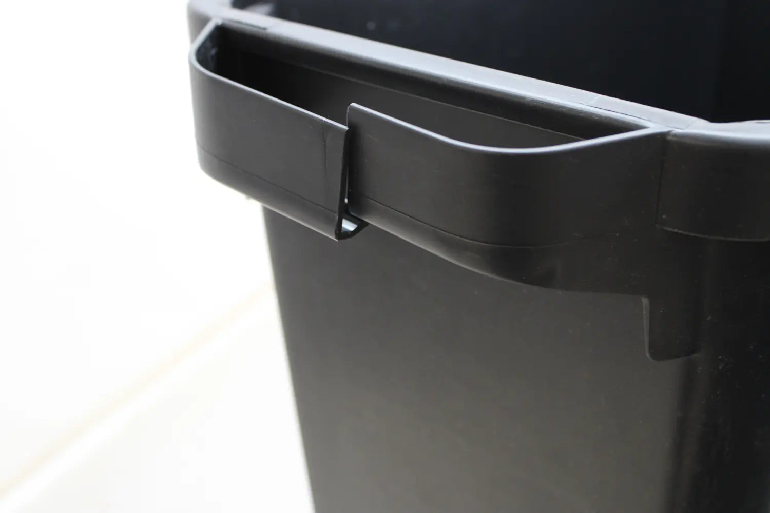 B-Ware Durable Mülleimer Abfallbehälter Durabin Eco Schwarz 60 Liter 2 Stück Siehe Text - 4005546732503
