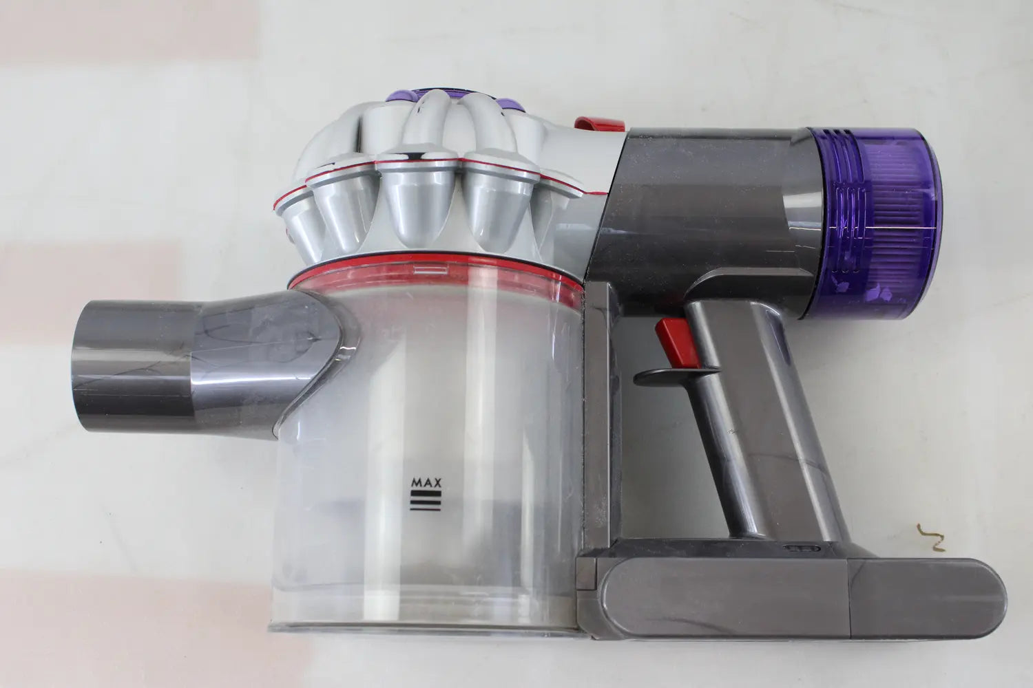 D-Ware Dyson V11 Advanced 479333 01 Akku Zyklon Staubsauger 29.4 V Defektware - 5025155096093