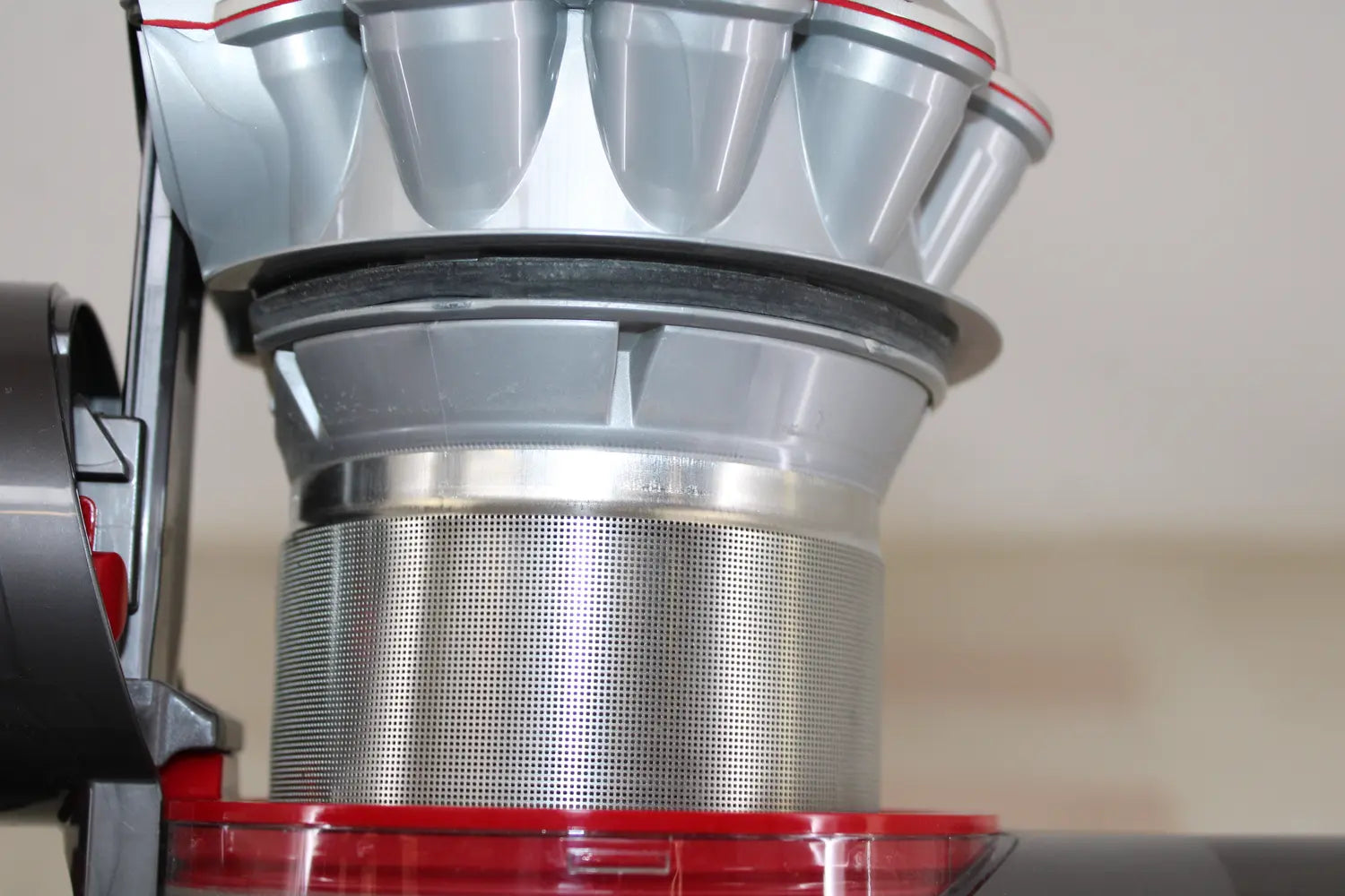 C-Ware Dyson V8 Akku Handstaubsauger Staubsauger Sauger Beutellos Siehe Text/Foto - 5025155081839