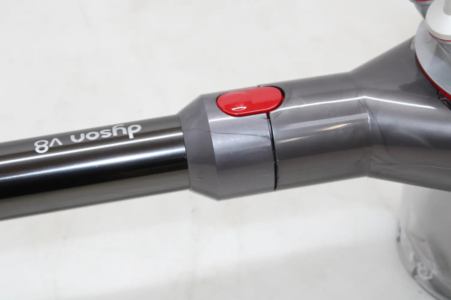 D-Ware Dyson V8 Akku Handstaubsauger Staubsauger Sauger Beutellos Defektware788 - 5025155081839