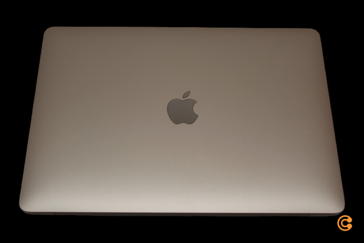 Apple MacBook Air Retina-Display Core i5 8GB RAM 256GB SSD DEFEKT BASTLER