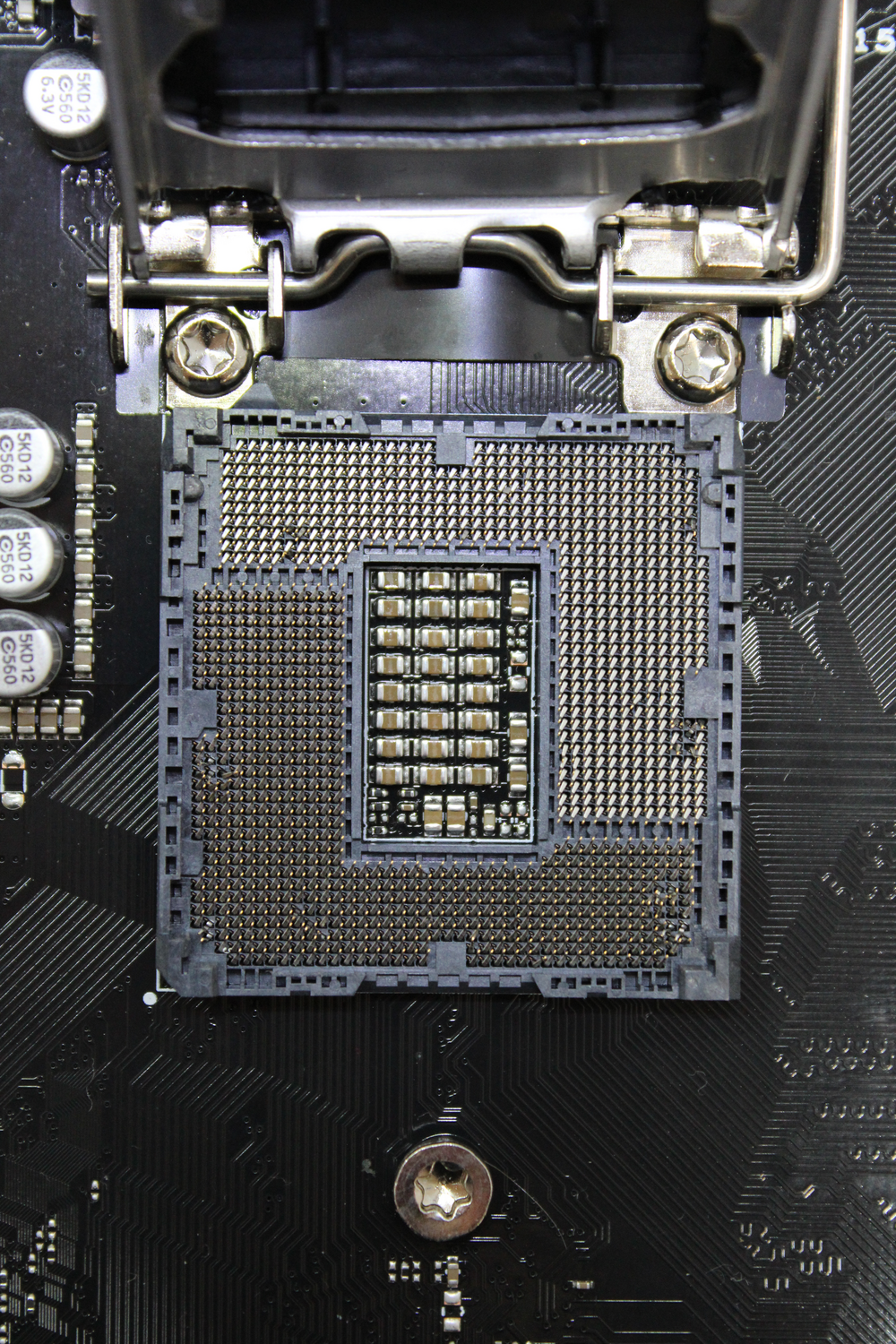Asus MB WS C246 PRO C246 PCH Mainboard Sockel PC Intel 1151 DEFEKTWARE
