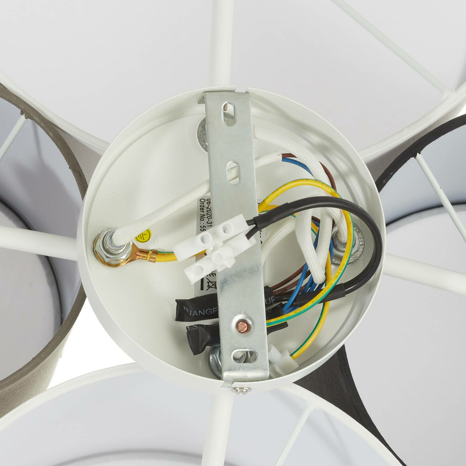 B-Ware Trio Lighting Deckenlampe Hotel Hängelampe Lampe Leuchte Vierflammig E27