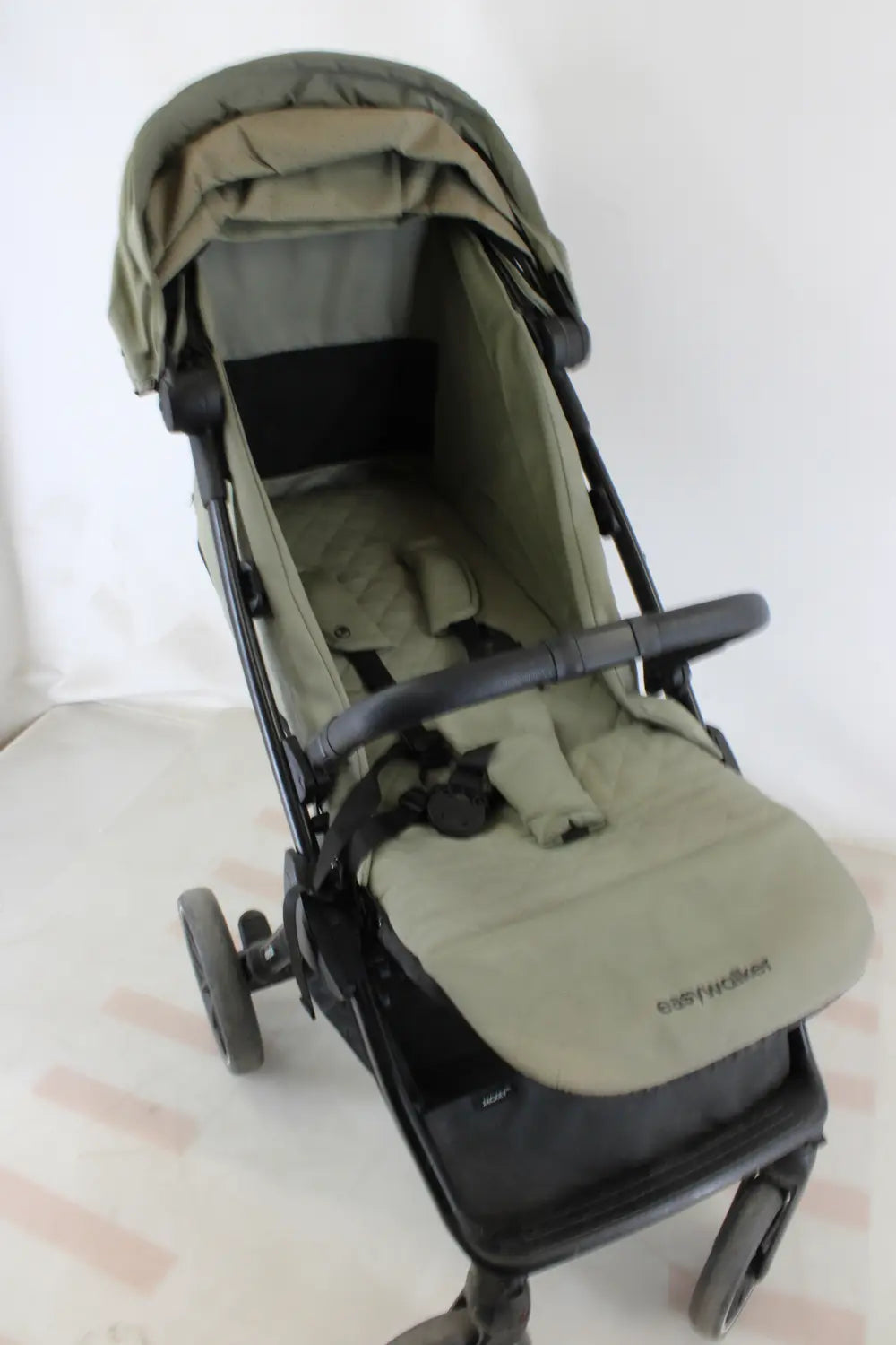 B-Ware Easywalker Jackey² Buggy Kinderwagen Sportwagen Agave Green Siehe Text/Foto - 8720512116991