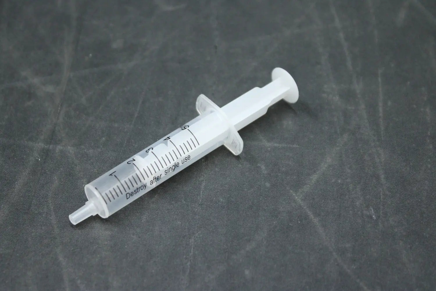 B-Ware Einmalspritze Spritze Injektionsspritze 5 Ml Steril Gut Ablesbar 100 Stück - 16958693000214