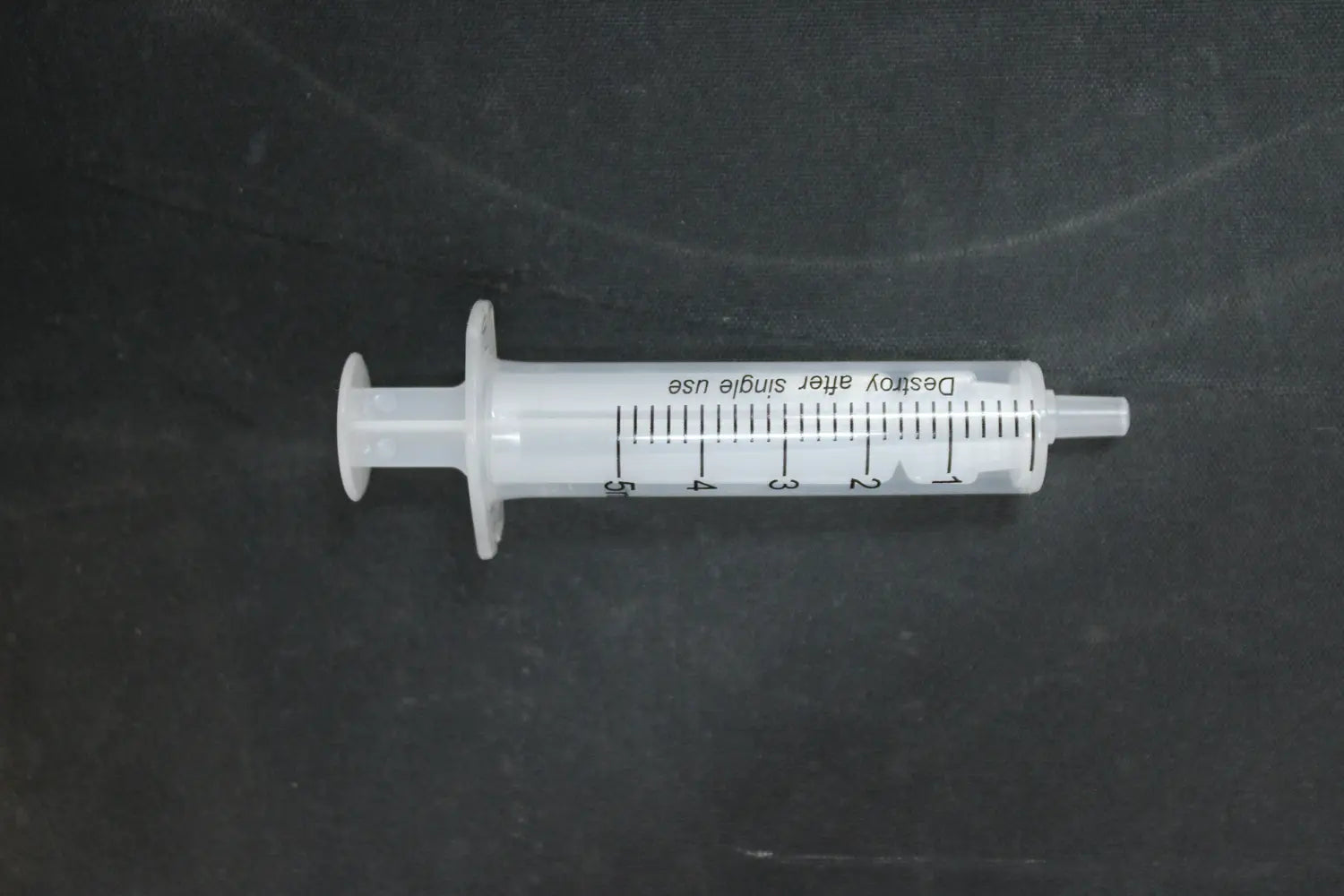 B-Ware Einmalspritze Spritze Injektionsspritze 5 Ml Steril Gut Ablesbar 100 Stück - 16958693000214
