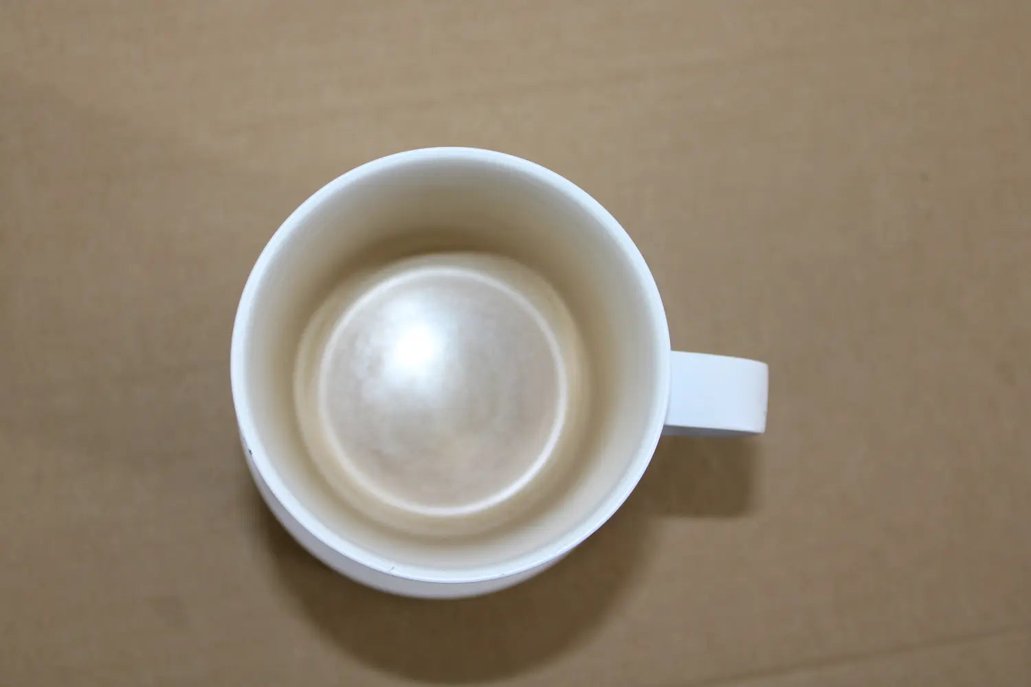 D-Ware Ember Becher Tasse Mug Weiß Beheizbarer Becher Keramik 414 Ml Smart Defektware - 810011401280
