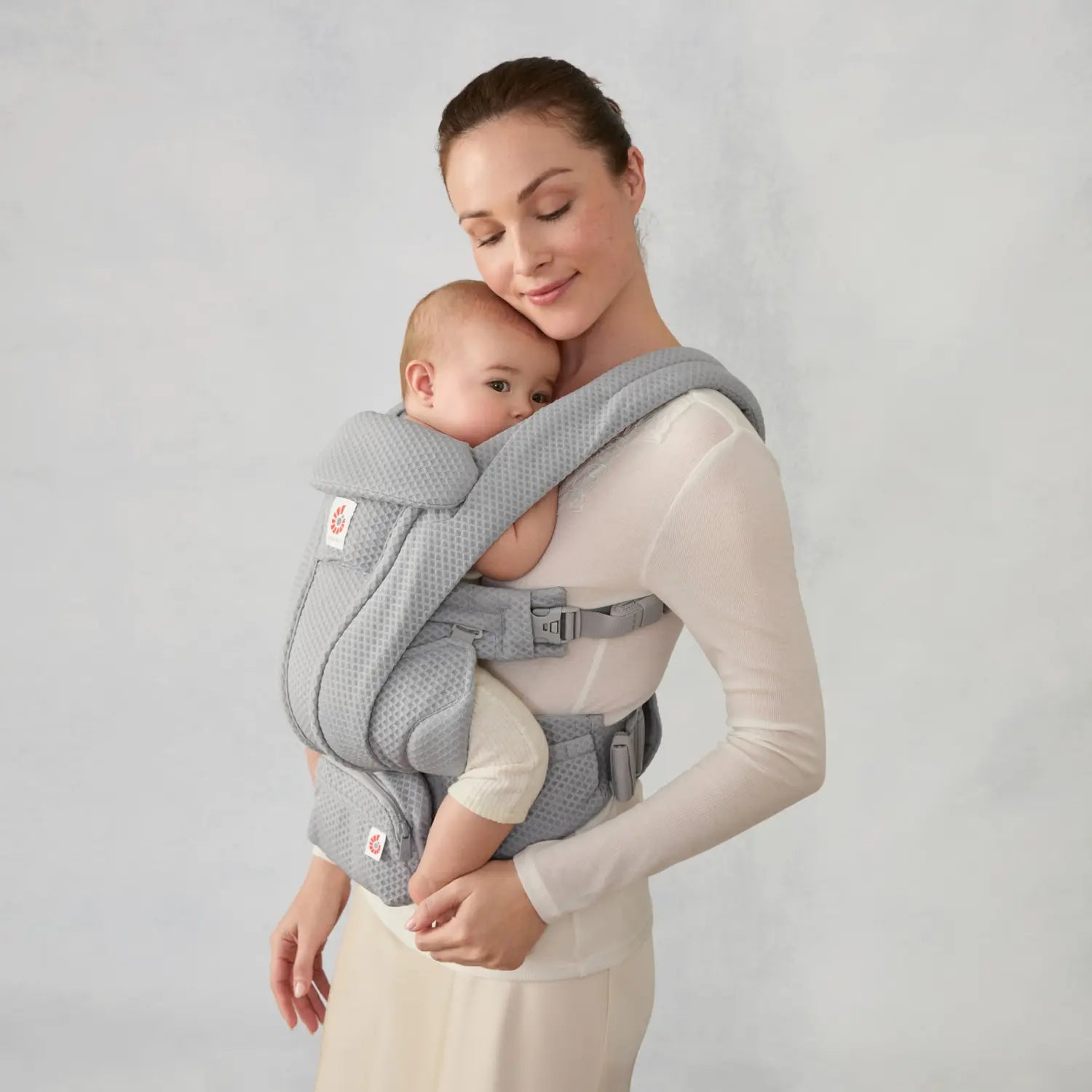 B-Ware Ergobaby Babytrage Tragesystem Mesh Omni Deluxe Vier Tragepositionen Pearl Grey - 1220000209916