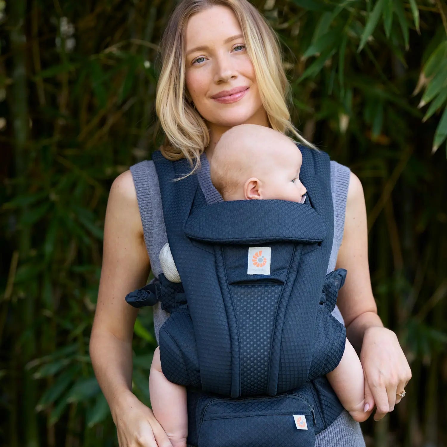B-Ware Ergobaby Omni Deluxe Babytrage Tragehilfe Allround All In One Mesh Midnight Blue - 1220000209947