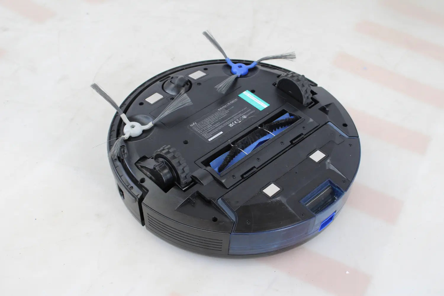 D-Ware Eufy L35+ Saugroboter Wischroboter Staubsauger Wischer Schwarz Defektware - 194644132873