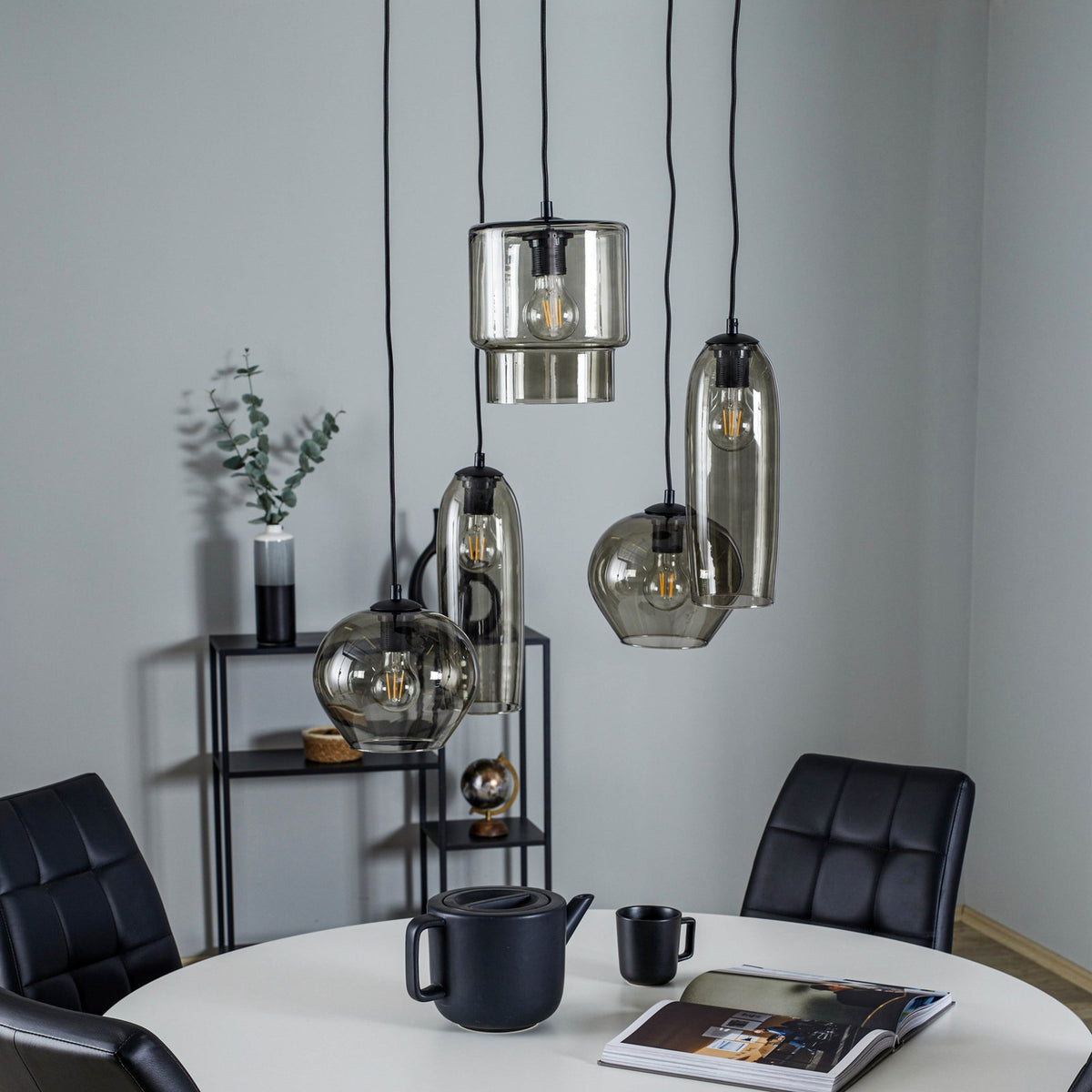 Euluna Pendelleuchte Hängelampe Svala Rondell rauchgrau schwarz Glas E27 LED - 4251911797589