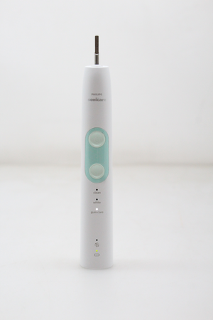 B-Ware Philips Sonicare Protective Clean 5100 Hx6857/28 Zahnbürste Weiß Unvollständig