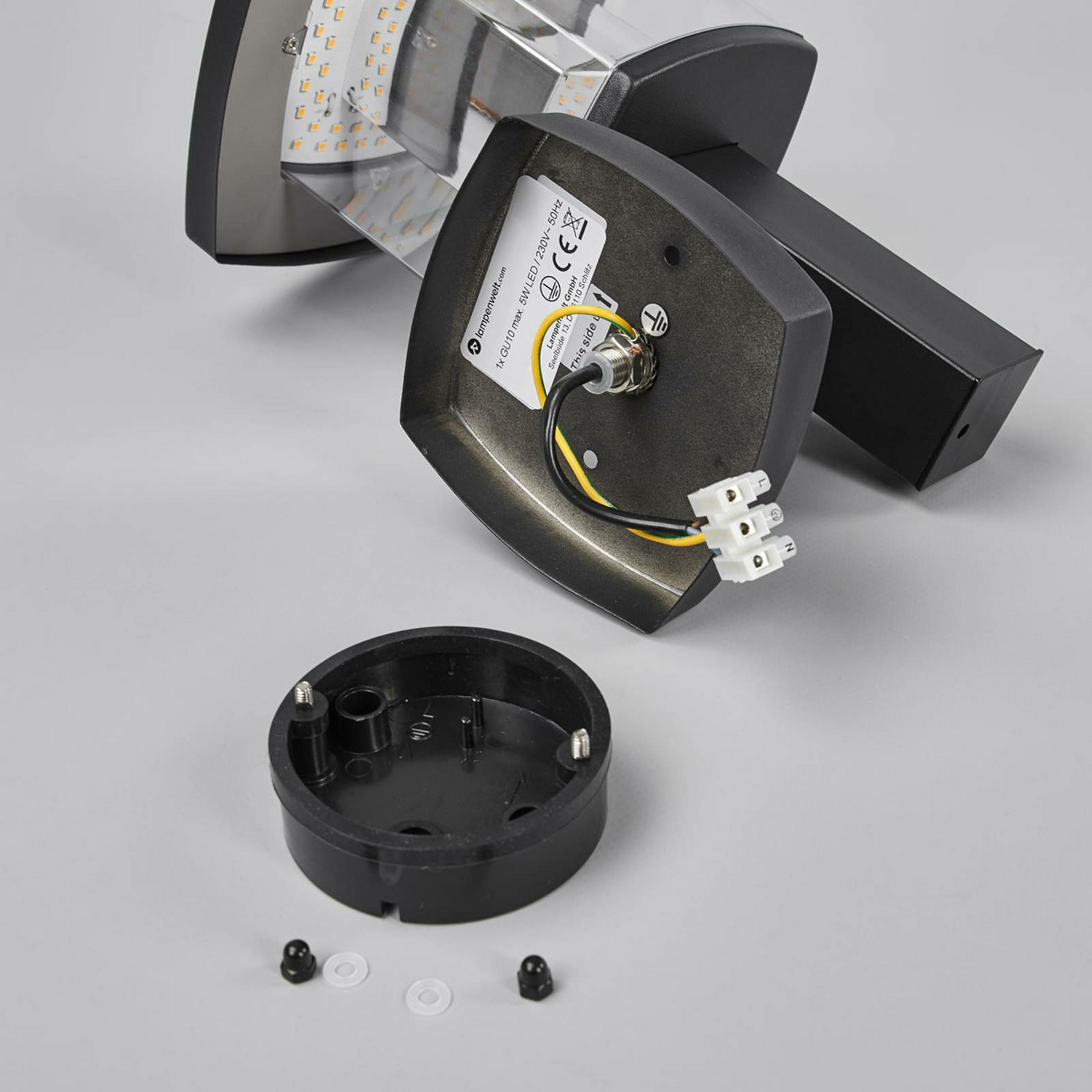 Applique murale extérieure LED Lindby Askan, lampe d'extérieur en acier inoxydable noir (produit de seconde main).