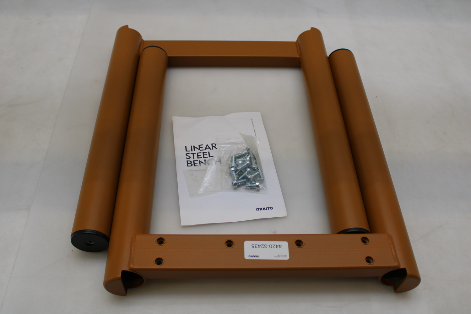 B-Ware Muuto Gartenbank Sitzbank Outdoorbank Burnt Orange Wetterfest Gartenmöbel - 5710562309552