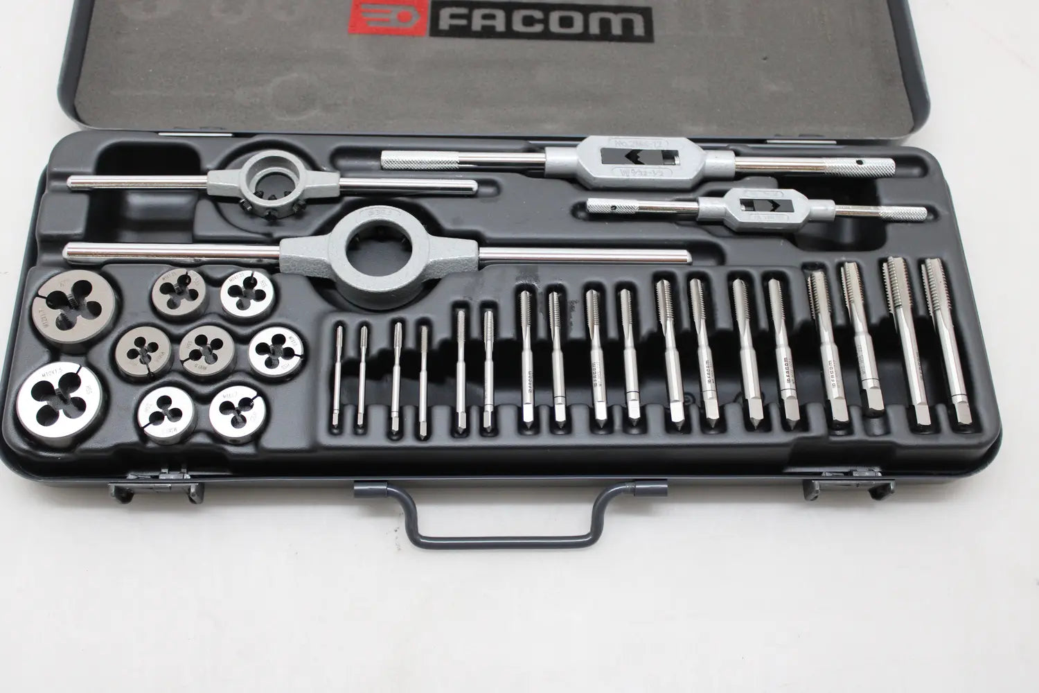 B-Ware Facom Gewindeschneidsatz Gewindeschneider Schraubenschneider Set Kasten 31 Tlg - 3148515377006