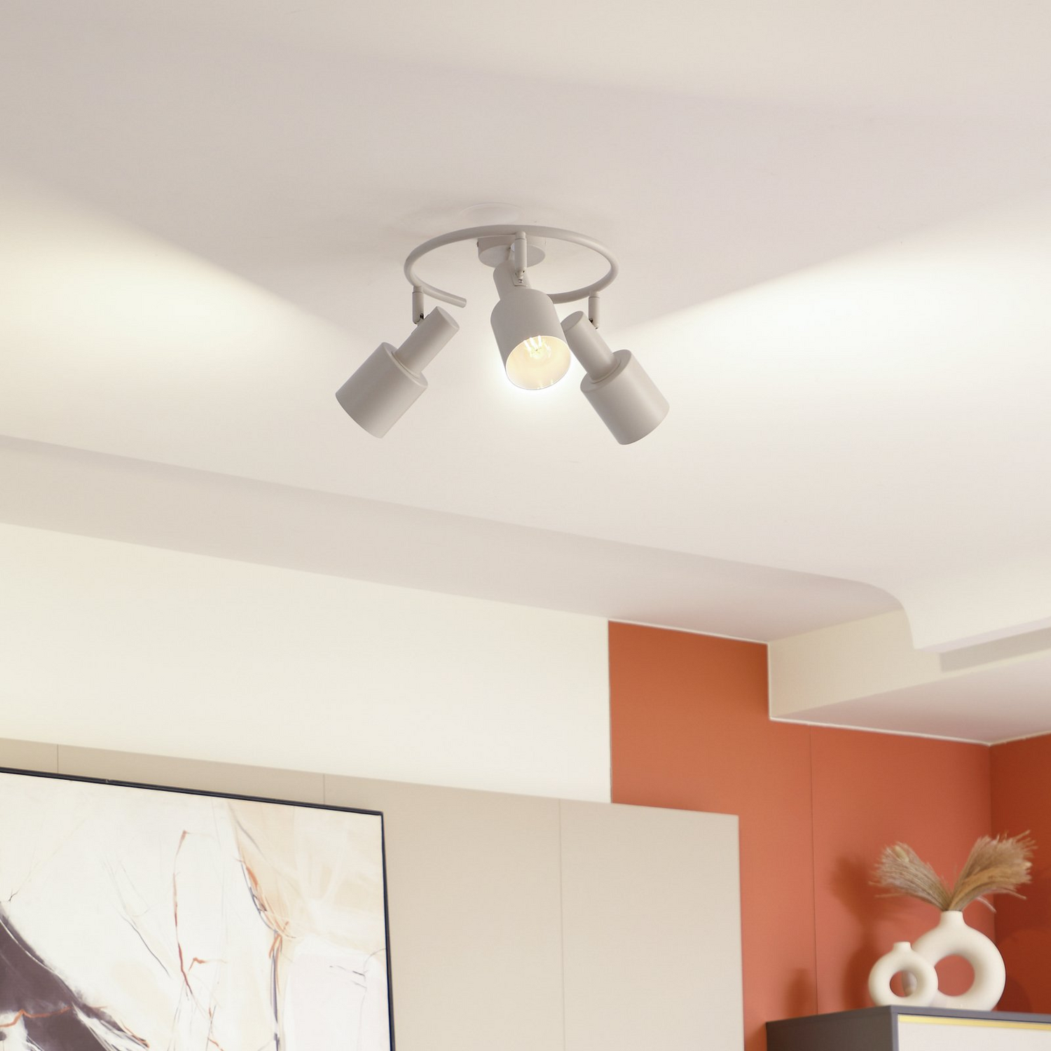 Spot de plafond Lindby Ovelia en fer beige, lampe de plafond, ampoule E27, produit de seconde main.