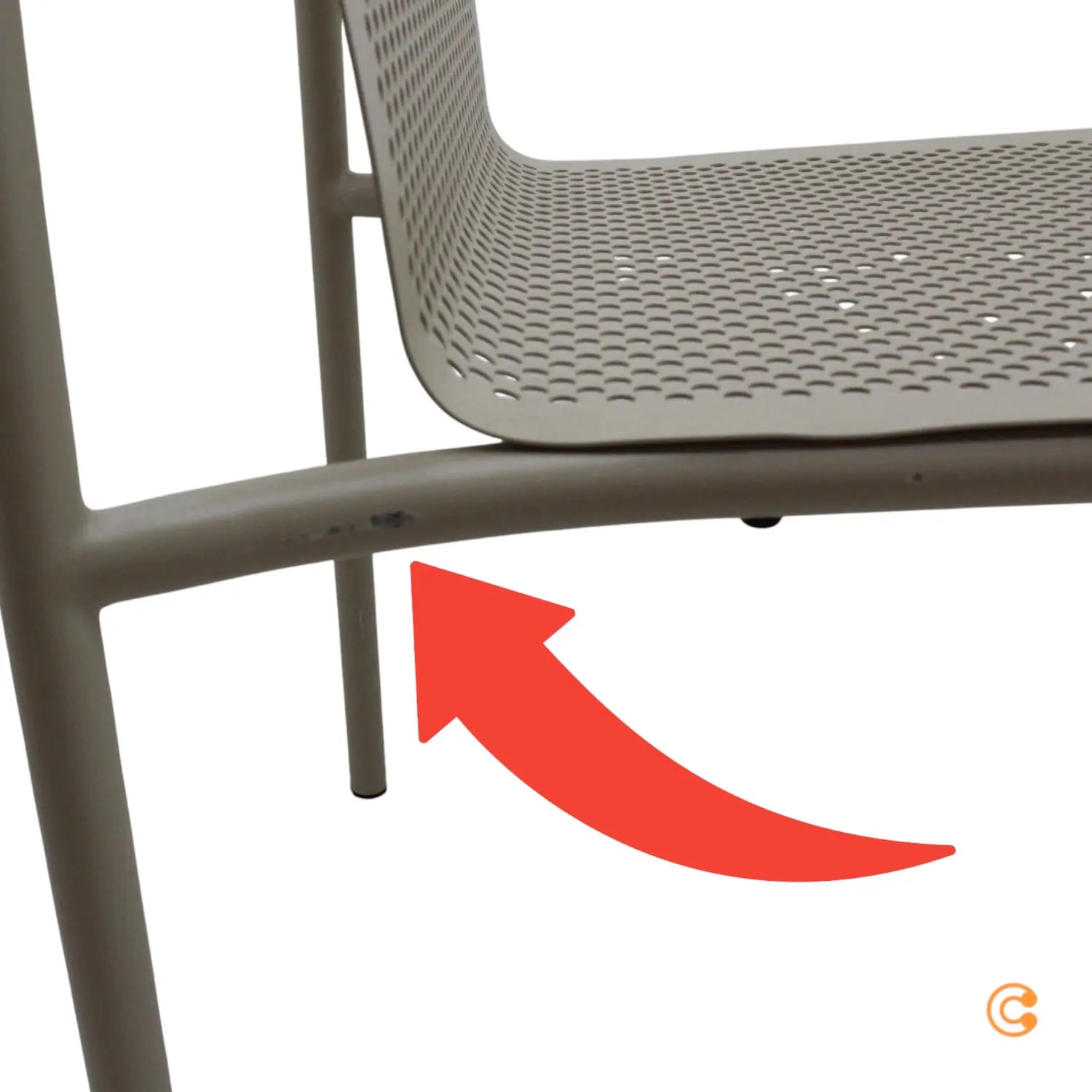 B-Ware Ferm Living Dapple Gartenstuhl Sitzmöbel Stapelstuhl Outdoor Cashmere Beige  - 5704723336396