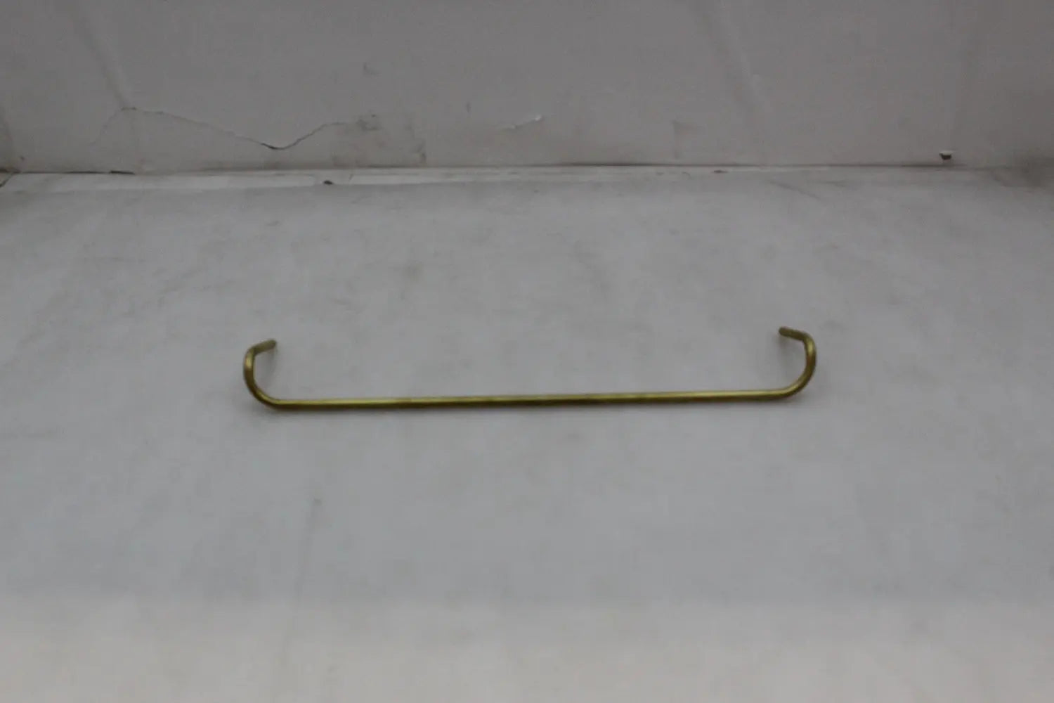 B-Ware Ferm Living Küchenstange Inkl. 6 Haken Hakenleiste Küchenzubehör Leiste Messing  - 5704723024231