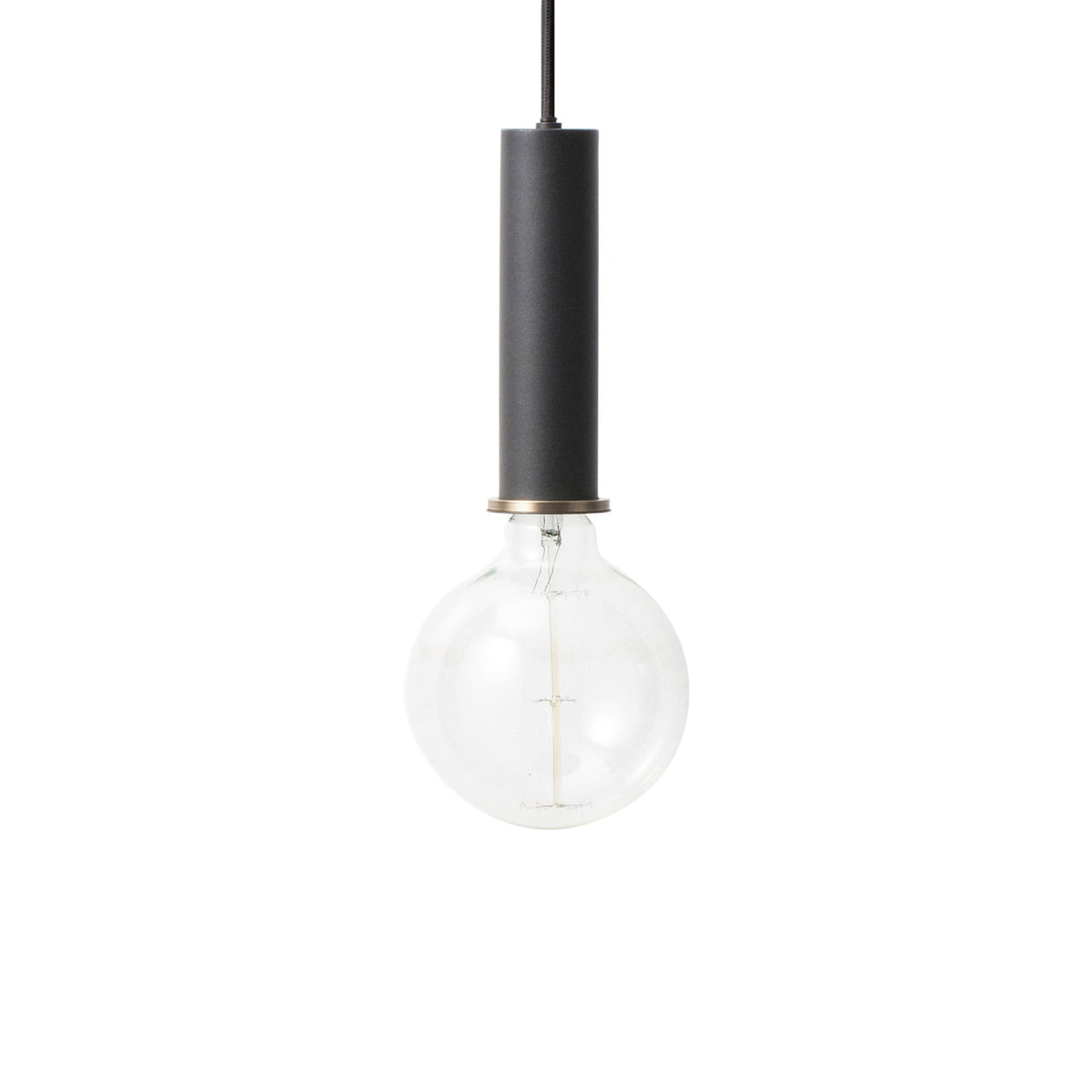 Suspension Ferm Living, noire, douille E27, lampe suspendue pour salon, produit de seconde main.