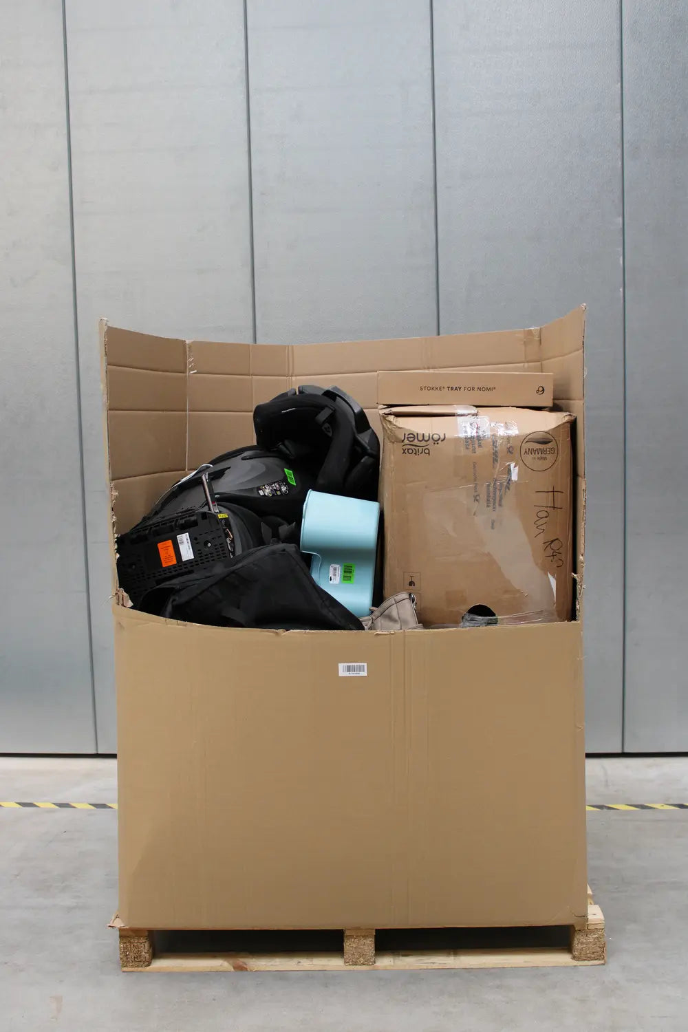 Restposten 51 Artikel Baby Kindersitz Babytrage Spielzeug Joie Cybex Britax - nicht zutreffend