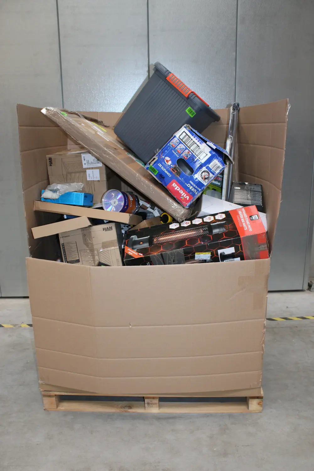 Restposten 126 Artikel Elektro Werkzeug Haushalt Rasierer Zubehör Büro Gemischt - nicht zutreffend