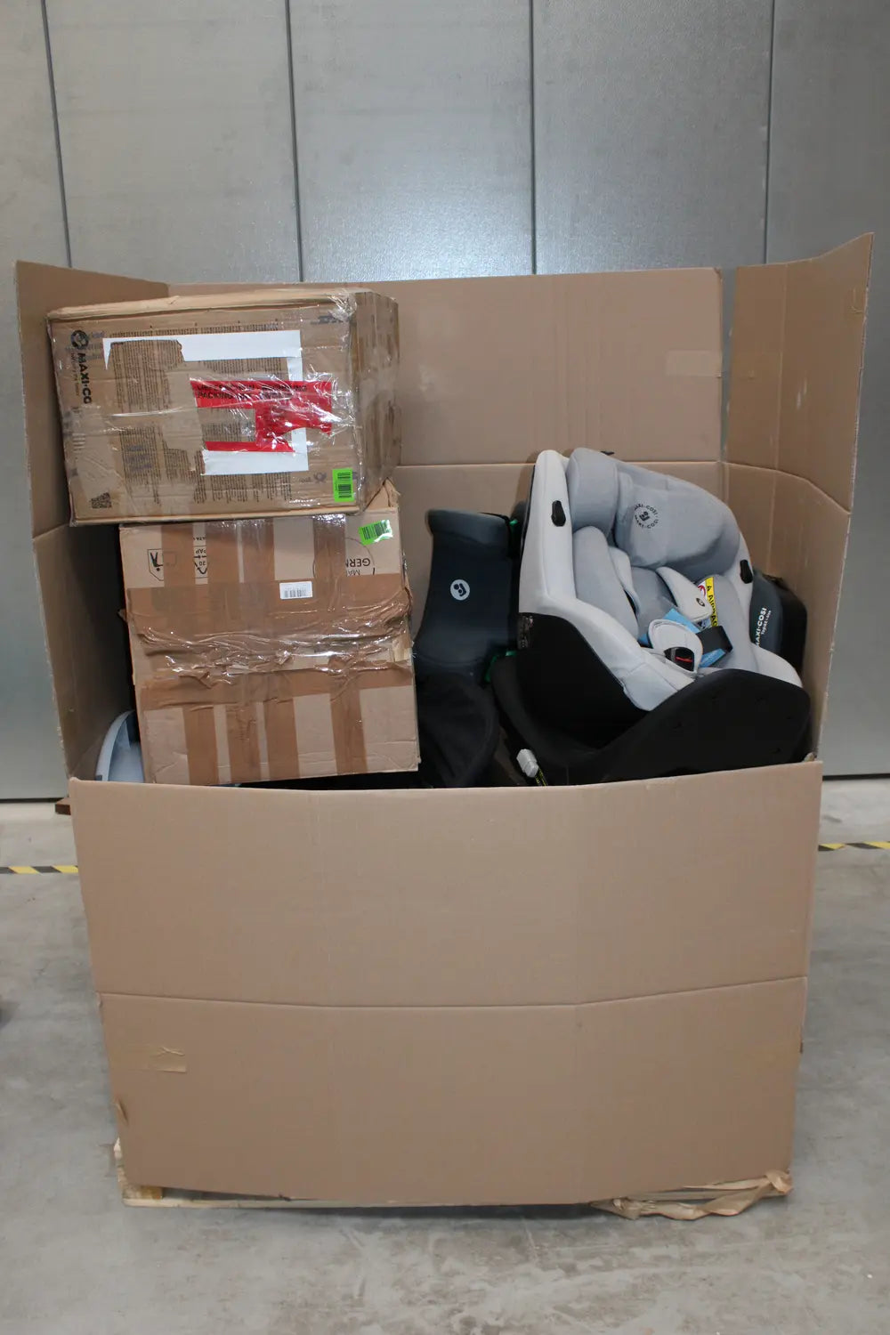 Restposten 10 Artikel Kindersitz Babytrage Kinderwagen Maxi Cosi Be Safe Britax - nicht zutreffend