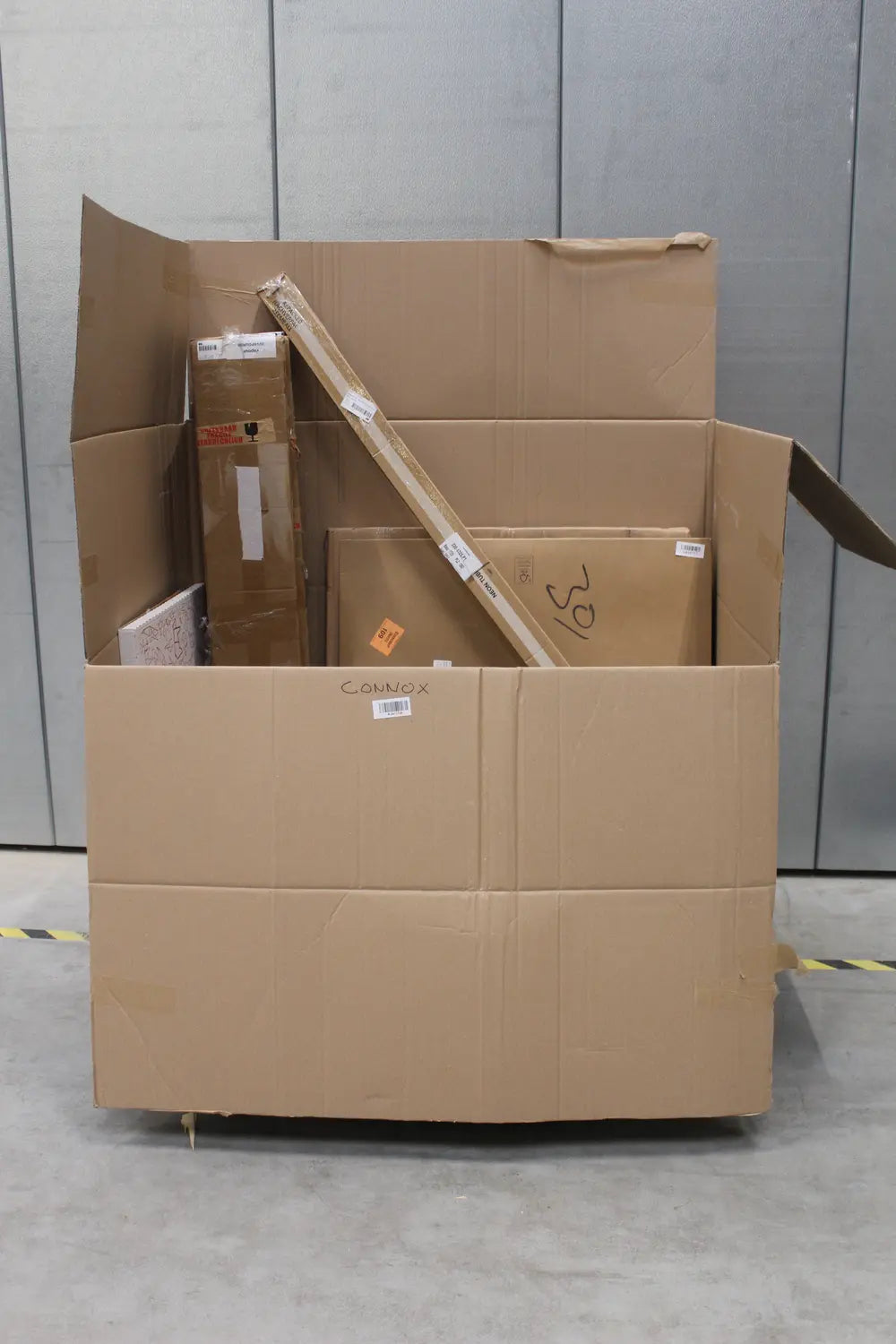 Retouren Konvolut 28 Artikel – Design Wohnaccessoires & Leuchten - nicht zutreffend